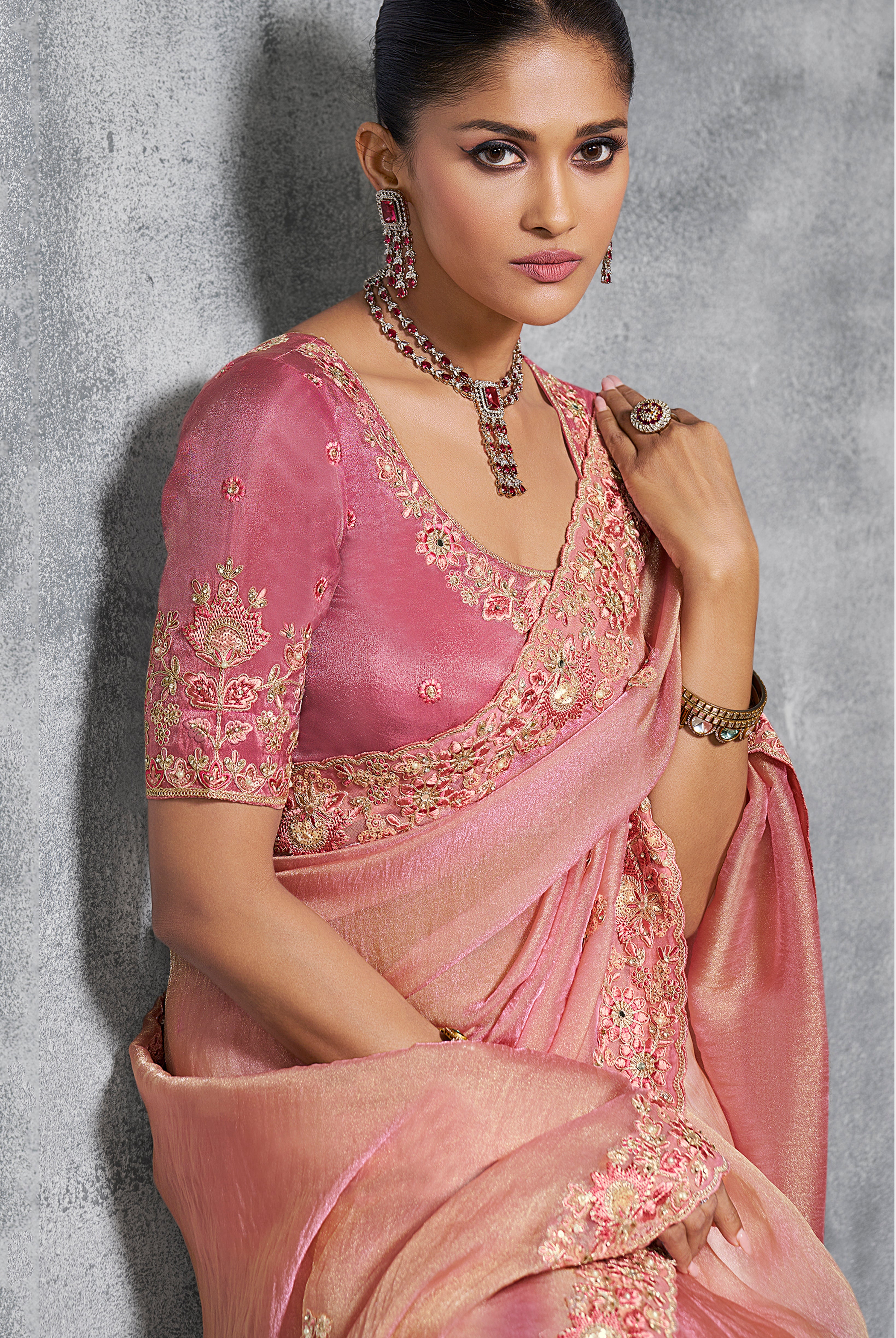 Pink Saree With Thread Embroidery Work ,Hand-Finished Stone & Mirror work With Embroidery Blouse