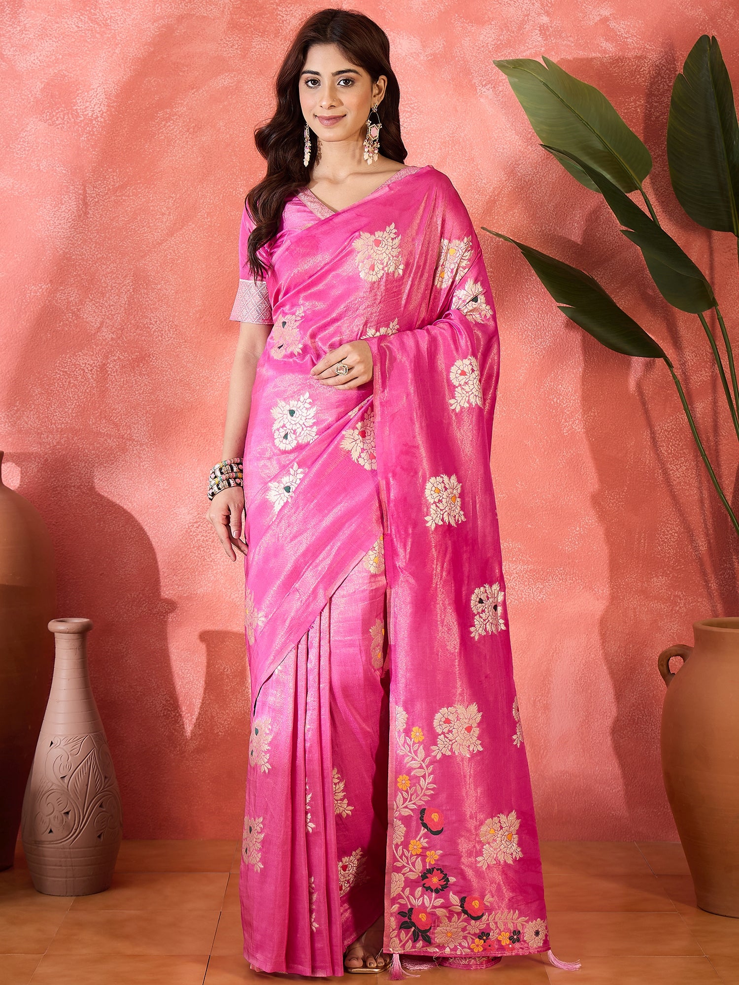 Pink Shimmer Silk Woven Jacquard Designer Traditional Partywear Saree