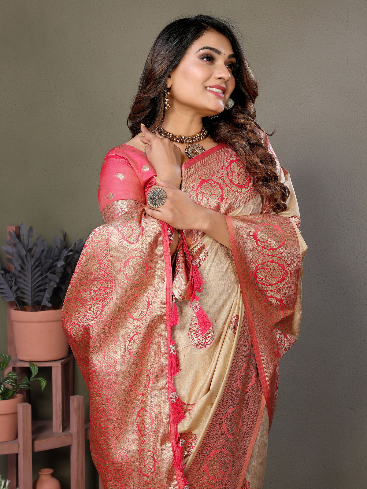 Pink Woven Rich Pallu Designer Viscose Silk Ethnic Saree