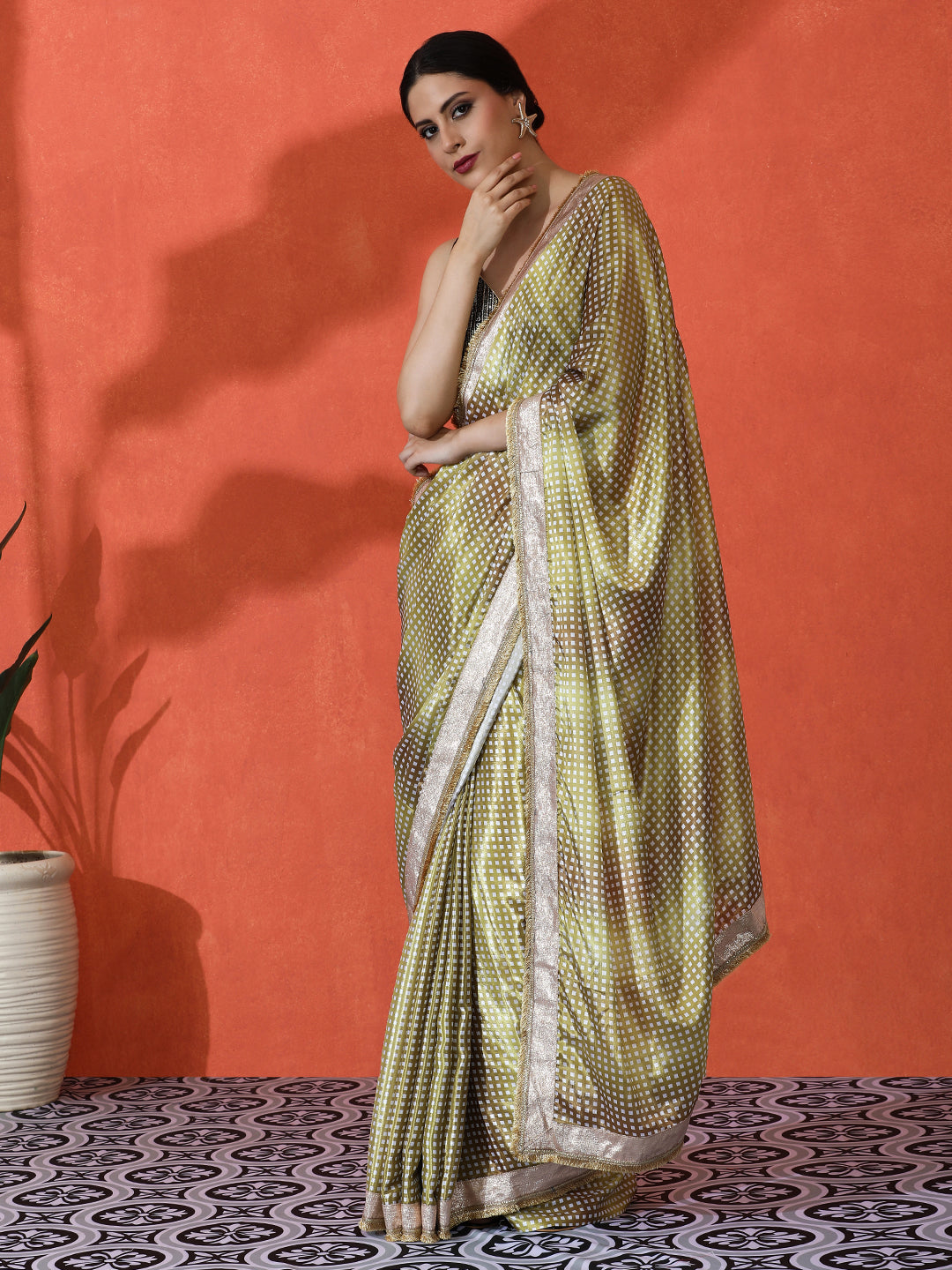 Pista Chinon Designer Digital Printed Saree For Ceremonial Looks