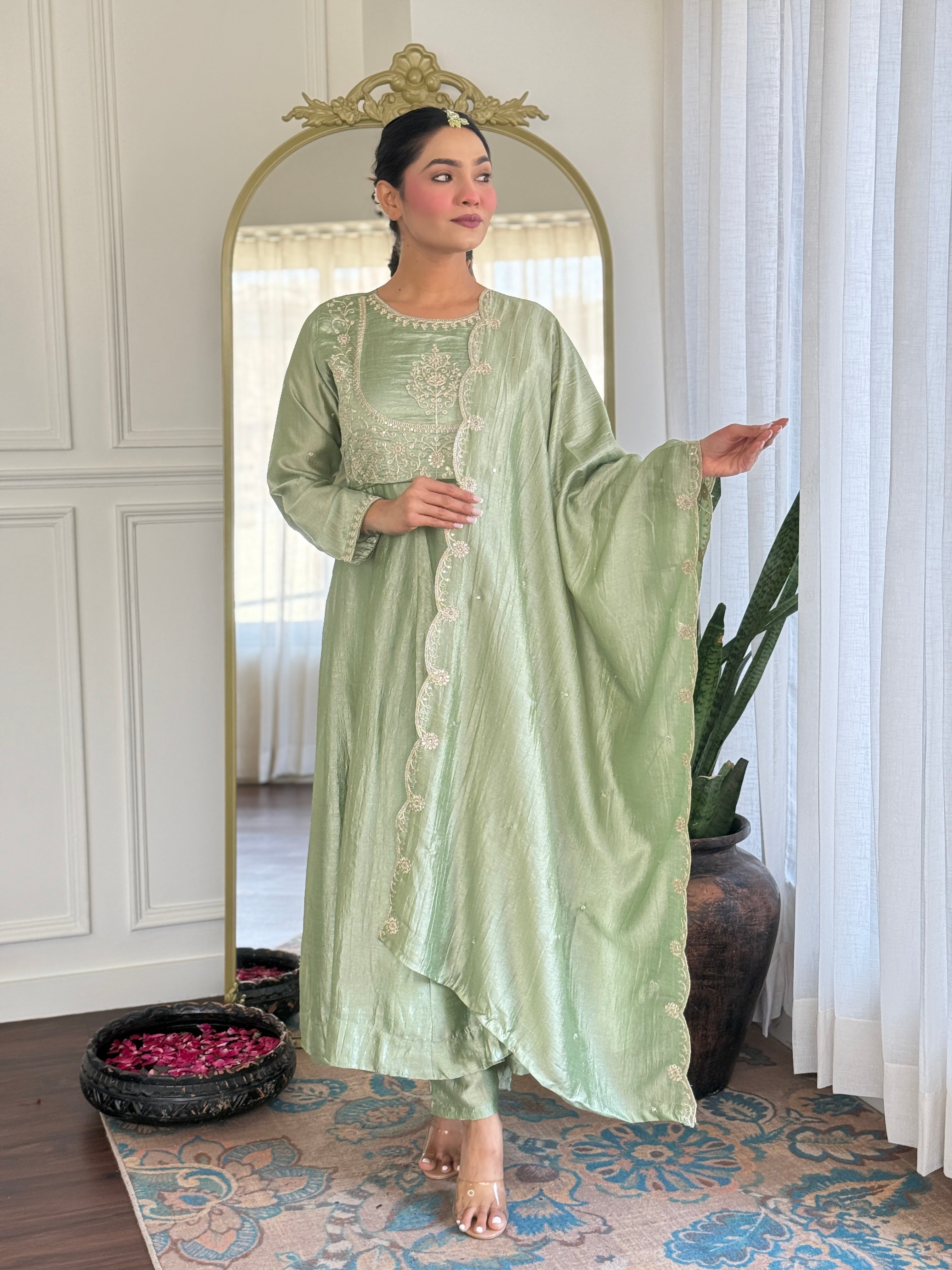 Pista Kurta Pant Set With Heavy Thread Embroidery Sequins Work