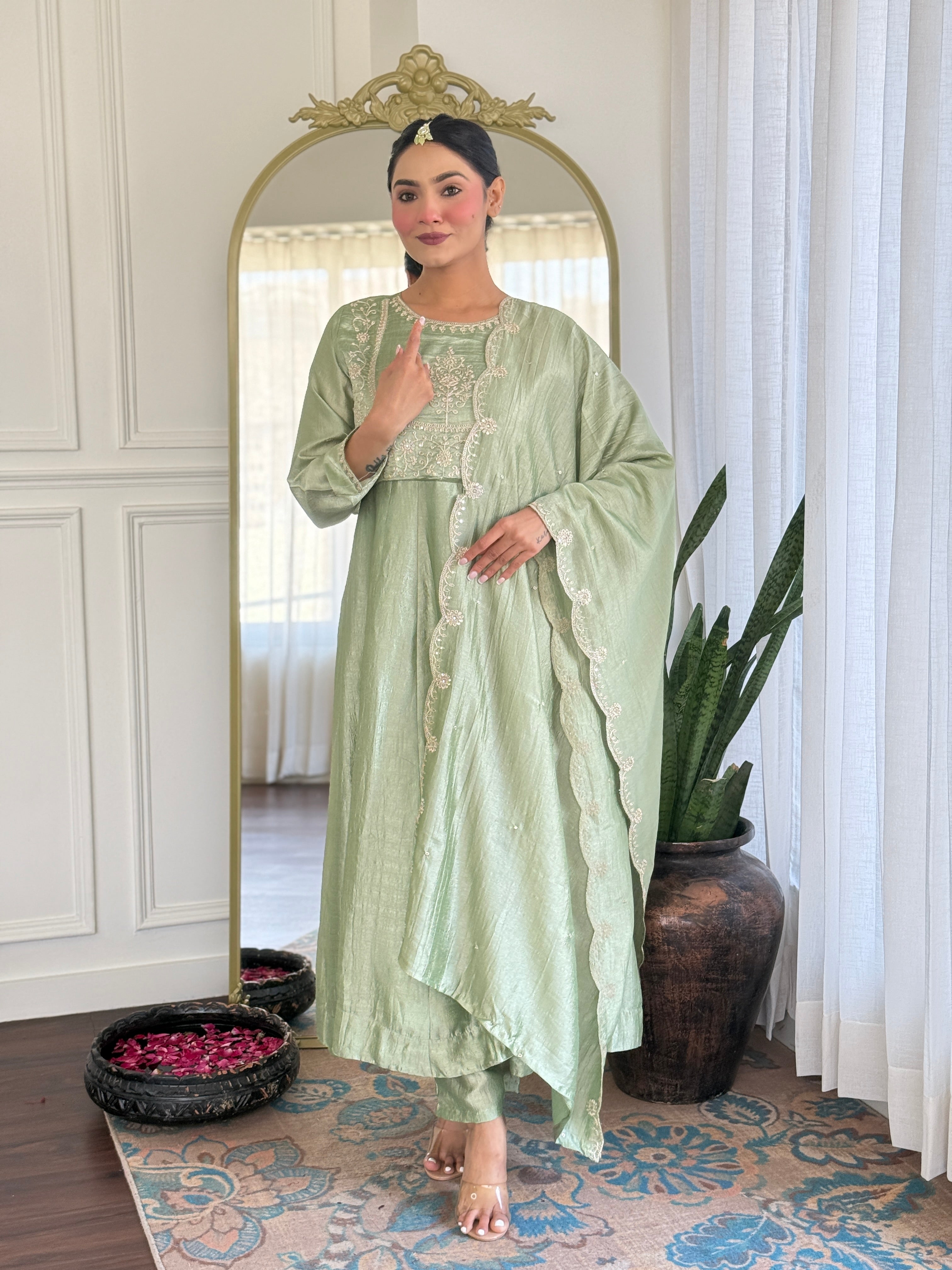 Pista Kurta Pant Set With Heavy Thread Embroidery Sequins Work