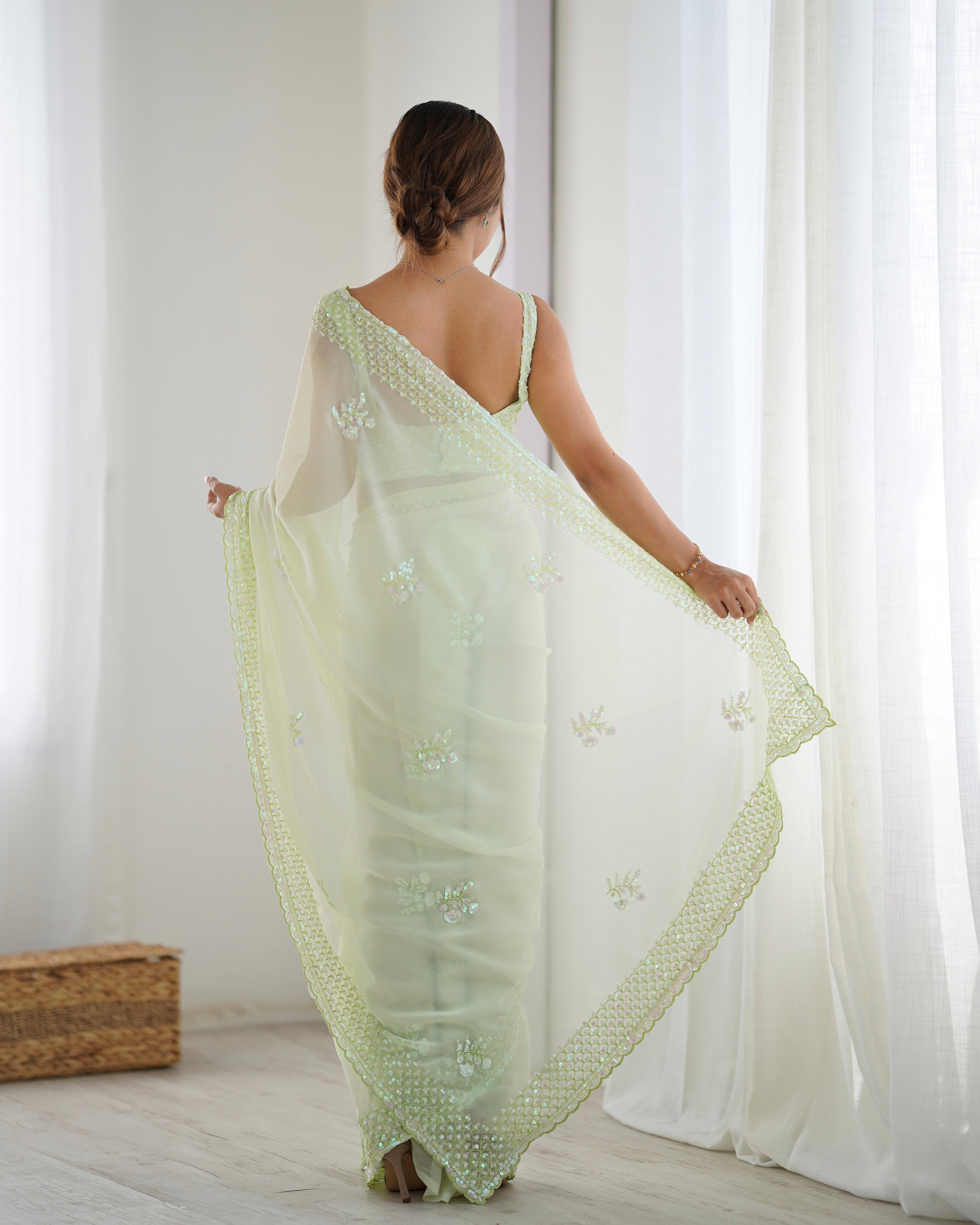 Pista Smart And Sparkling Bollywood Party Style Sequins Work Saree