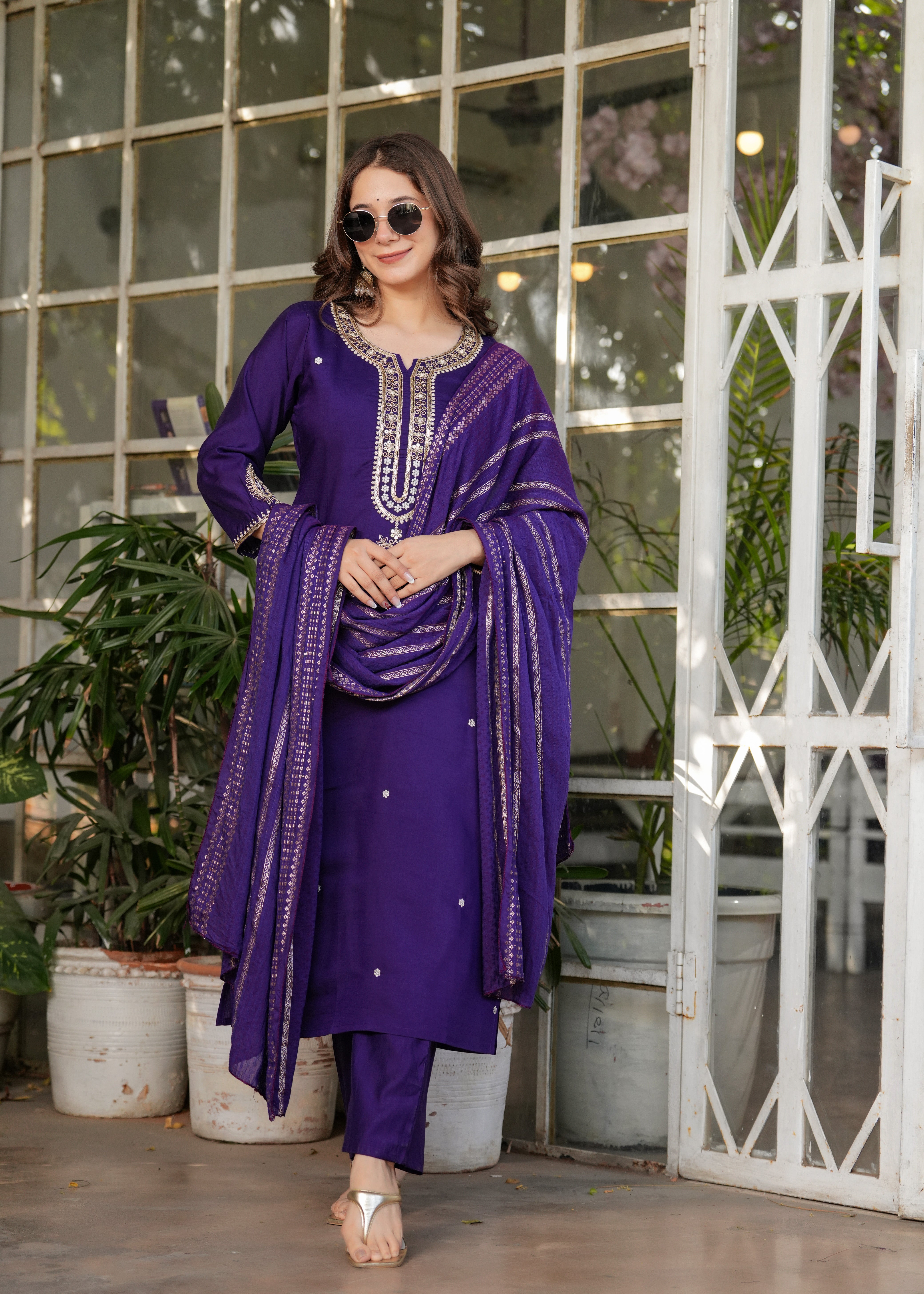Purple Chanderi Viscose Elegant Kurta Pant Set With Embroidery Work
