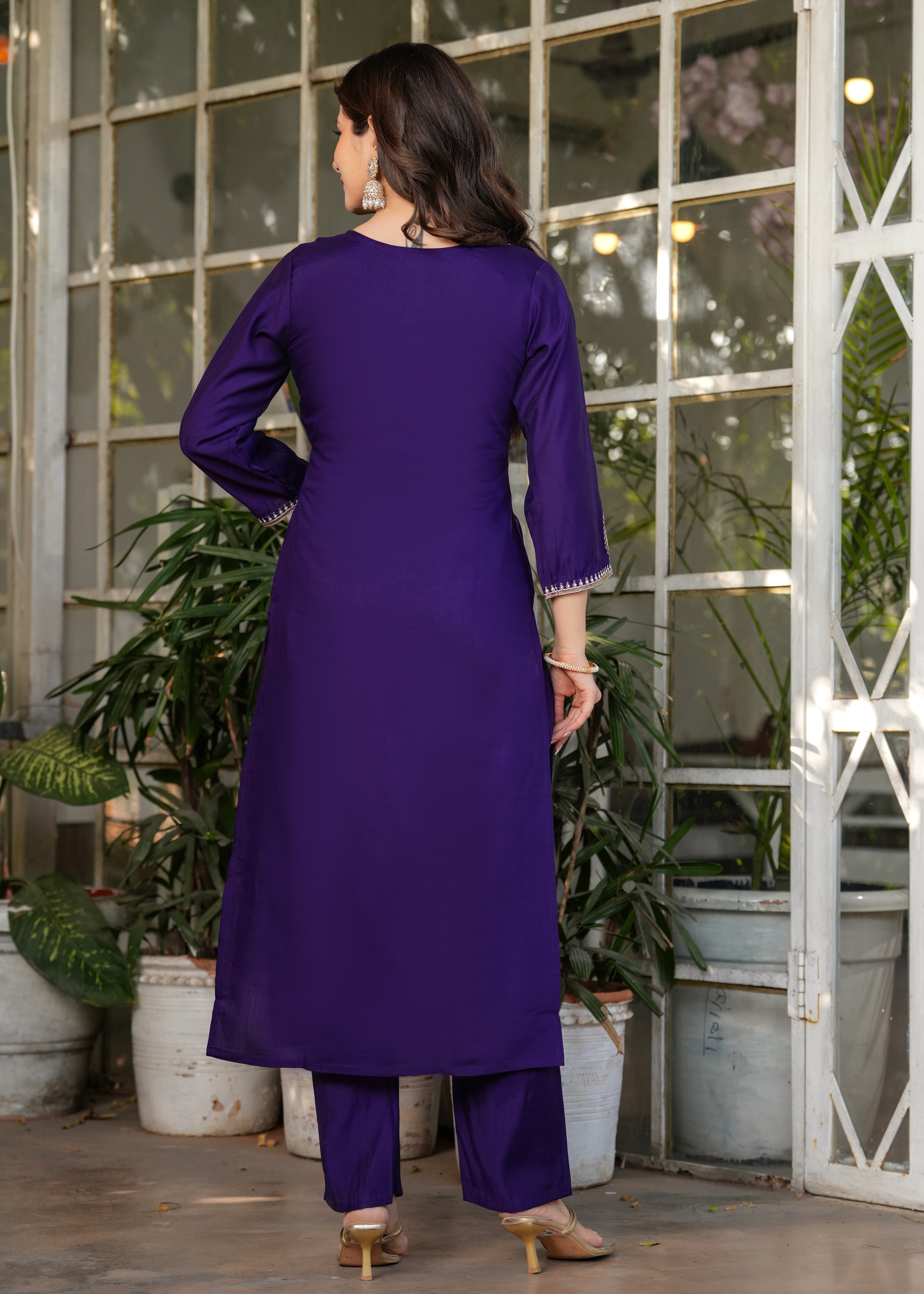 Purple Chanderi Viscose Elegant Kurta Pant Set With Embroidery Work