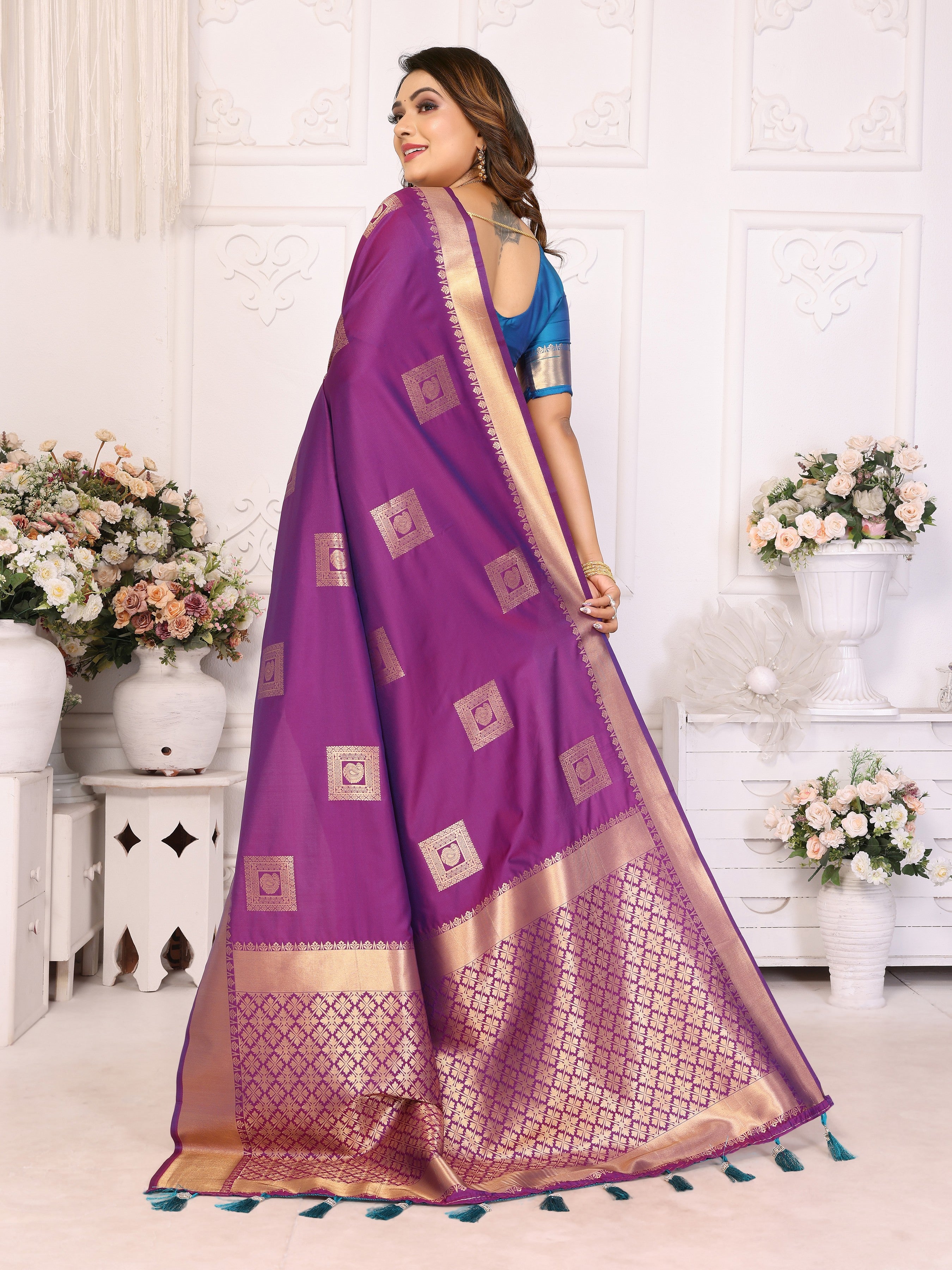 Purple Graceful Soft Silk Saree With Woven Zari Work