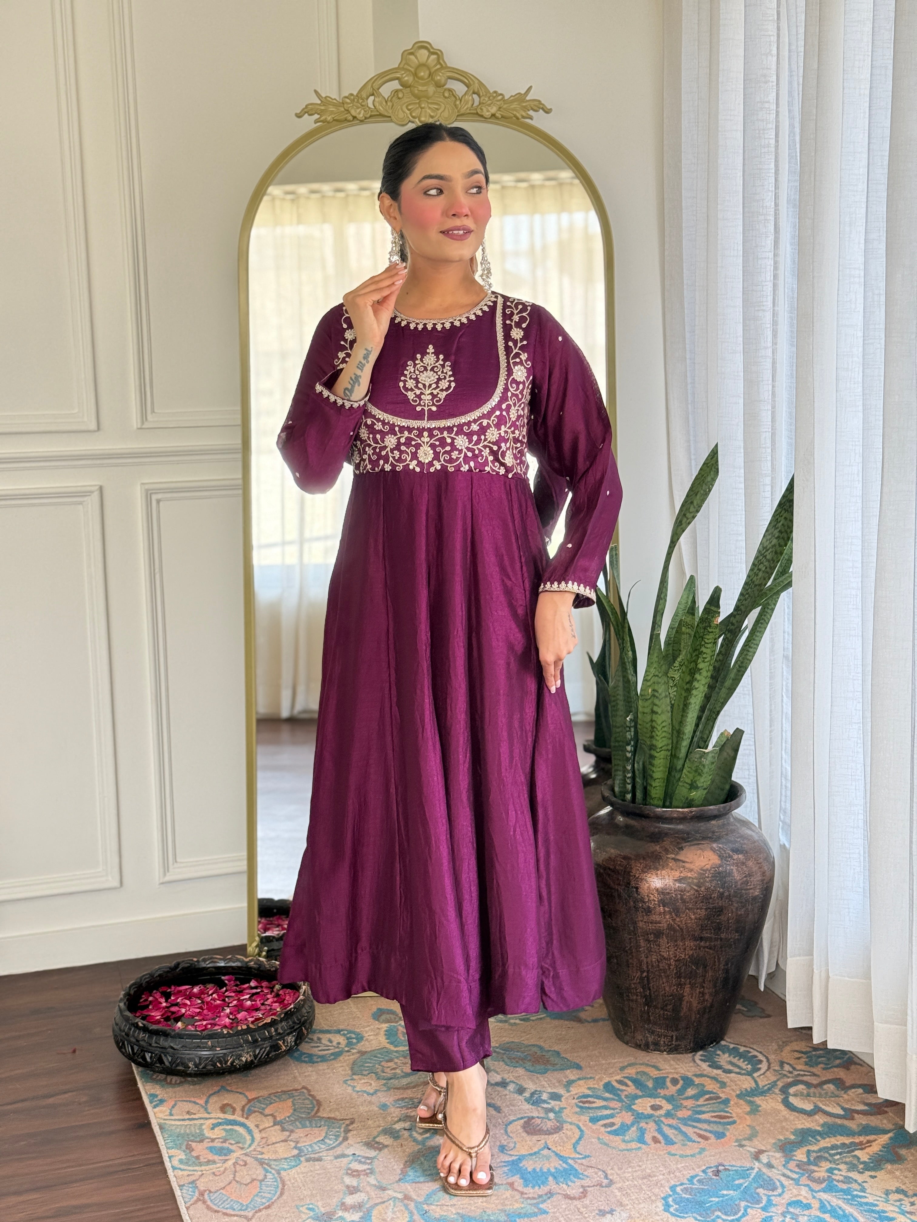 Purple Kurta Pant Set With Heavy Thread Embroidery Sequins Work