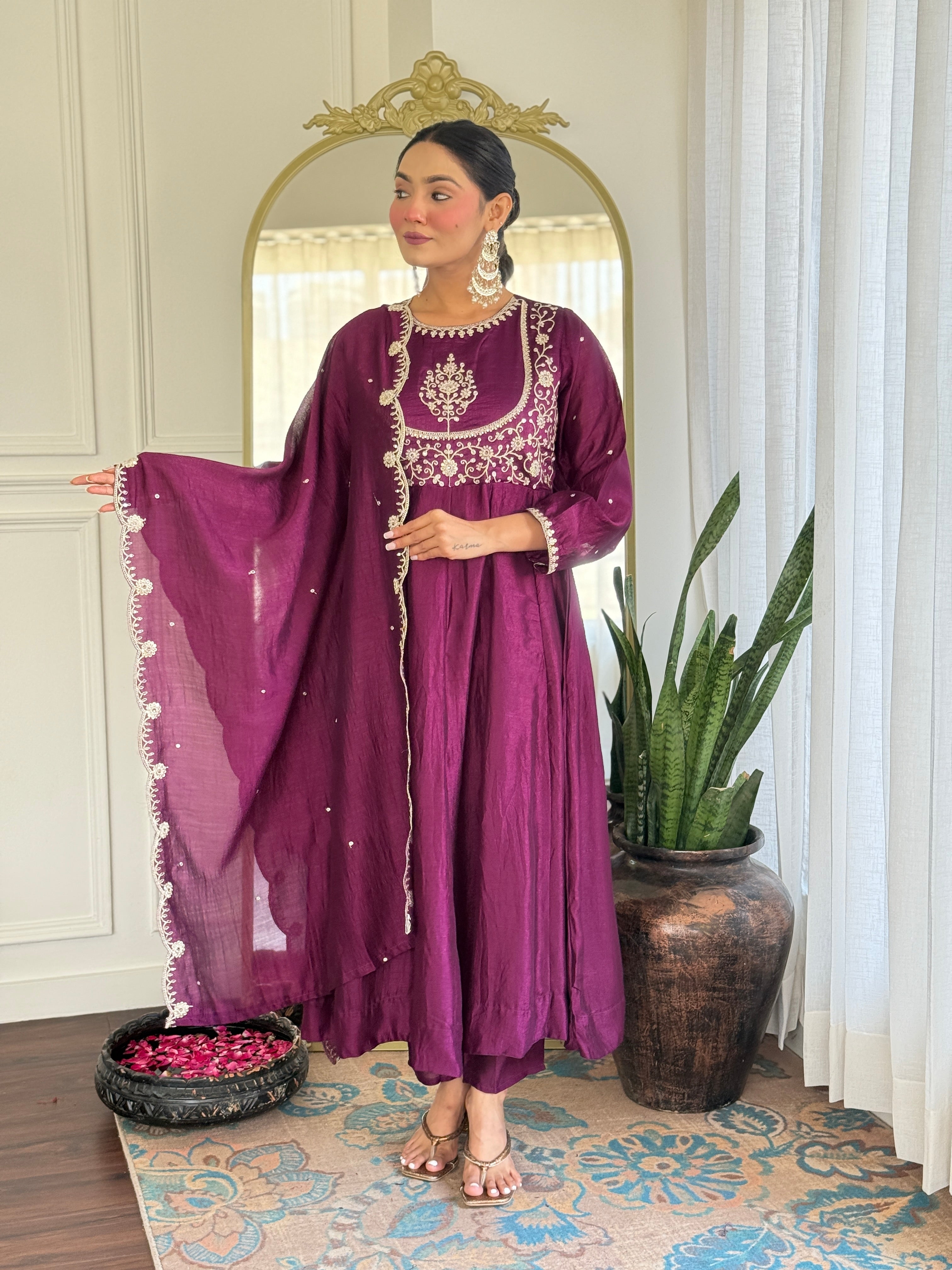 Purple Kurta Pant Set With Heavy Thread Embroidery Sequins Work