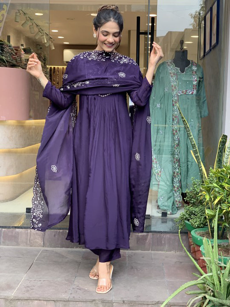 Purple Kurta Pant Set with Heavy Thread Embroidery Work