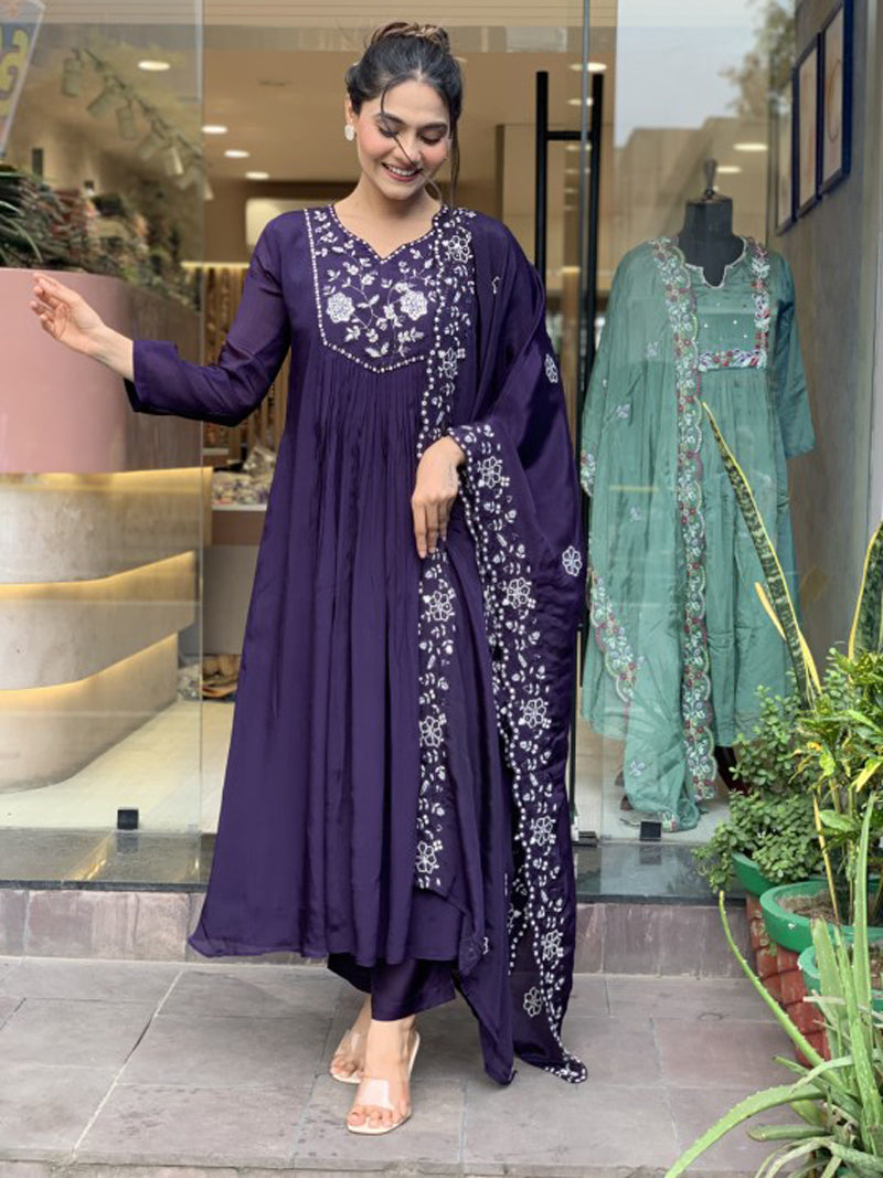 Purple Kurta Pant Set with Heavy Thread Embroidery Work