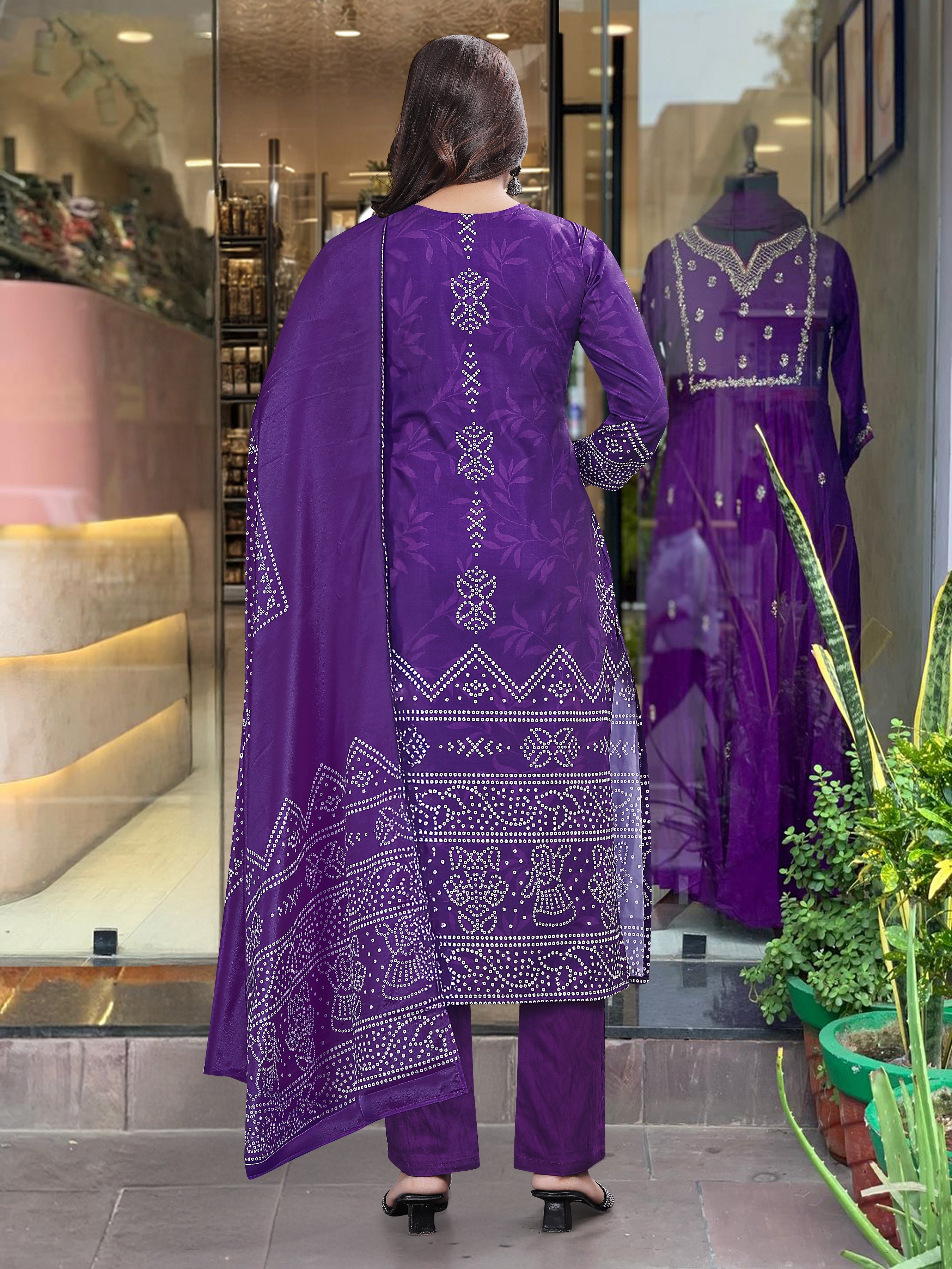 Purple Silk Blend Elegant Kurta Pant Set With Print