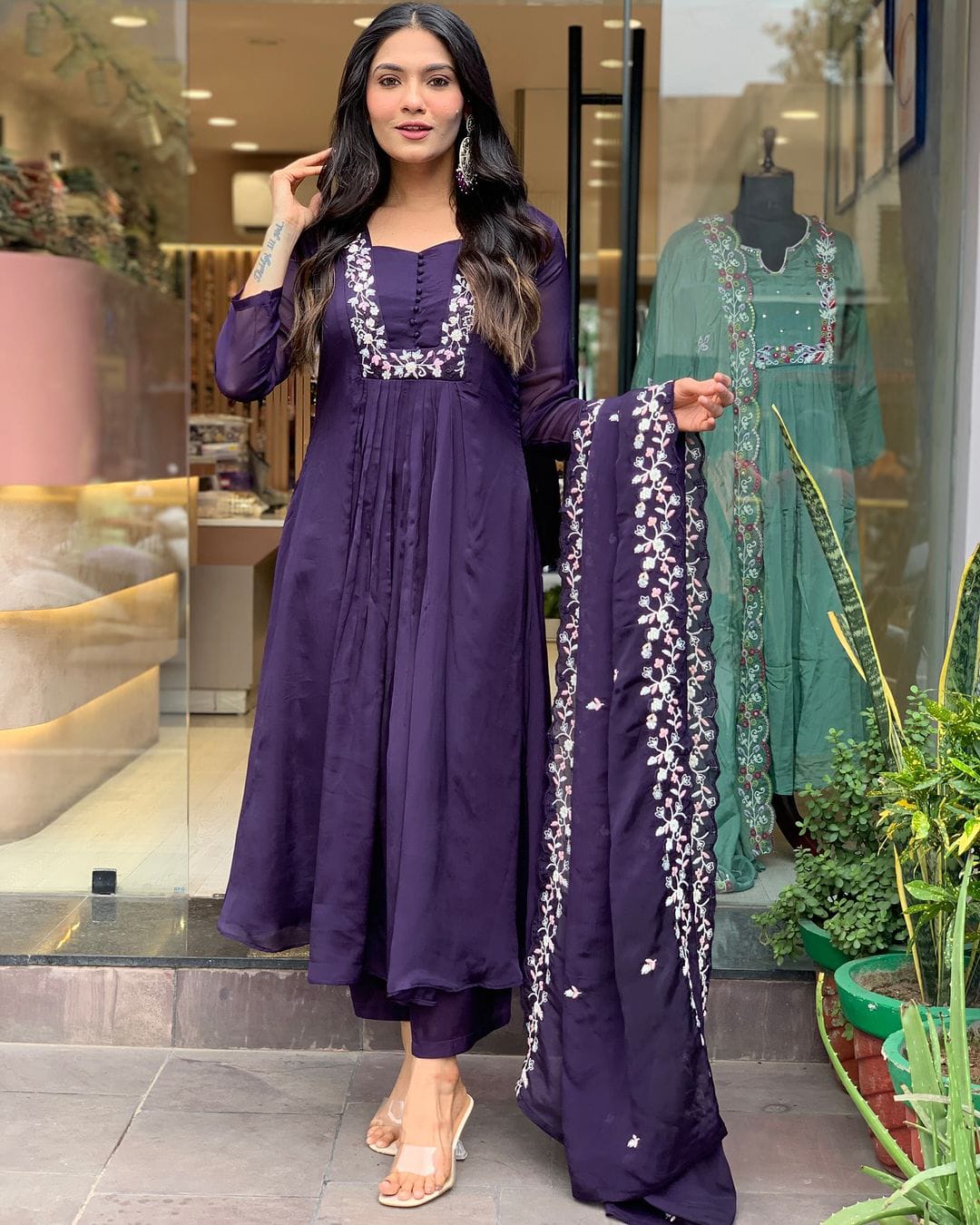 Purple Viscose Rayon Kurta Pant Set With Embroidery Work