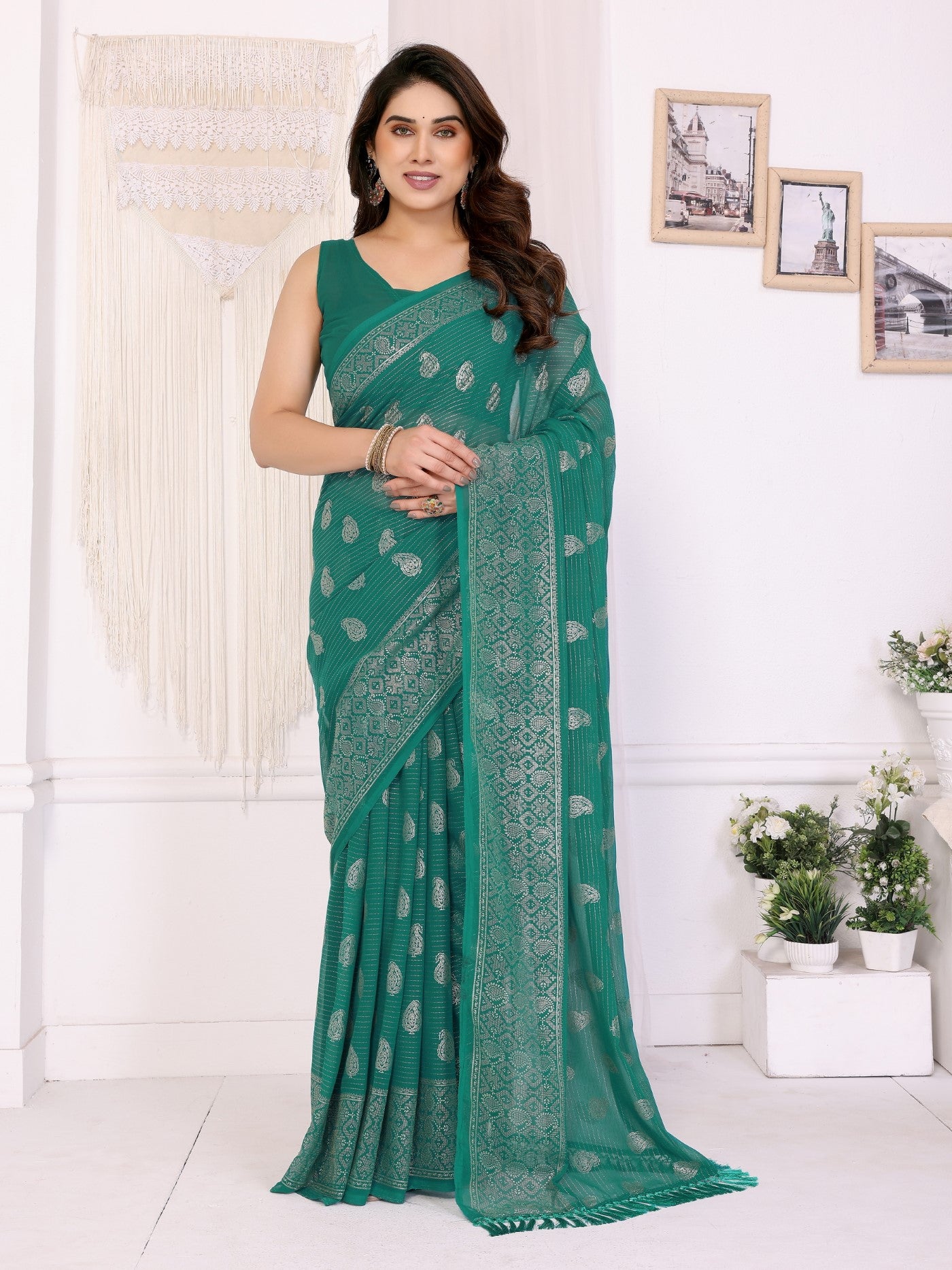 Rama Georgette Saree With Foil Work And Designer Lace Border