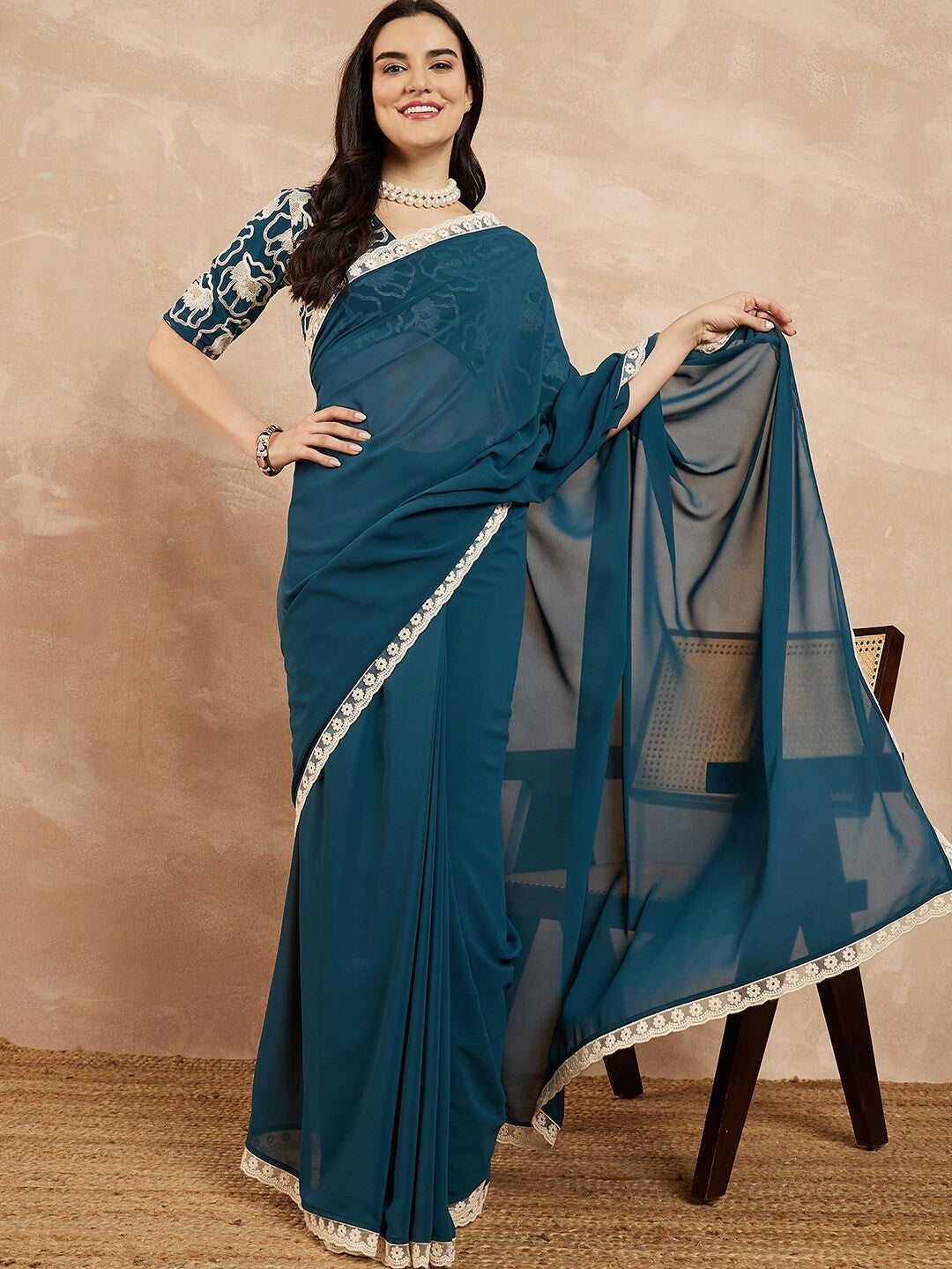 Rama Georgette Saree With Plain Saree With Embroidery Cut Work Lace With Embroidery Work Blouse