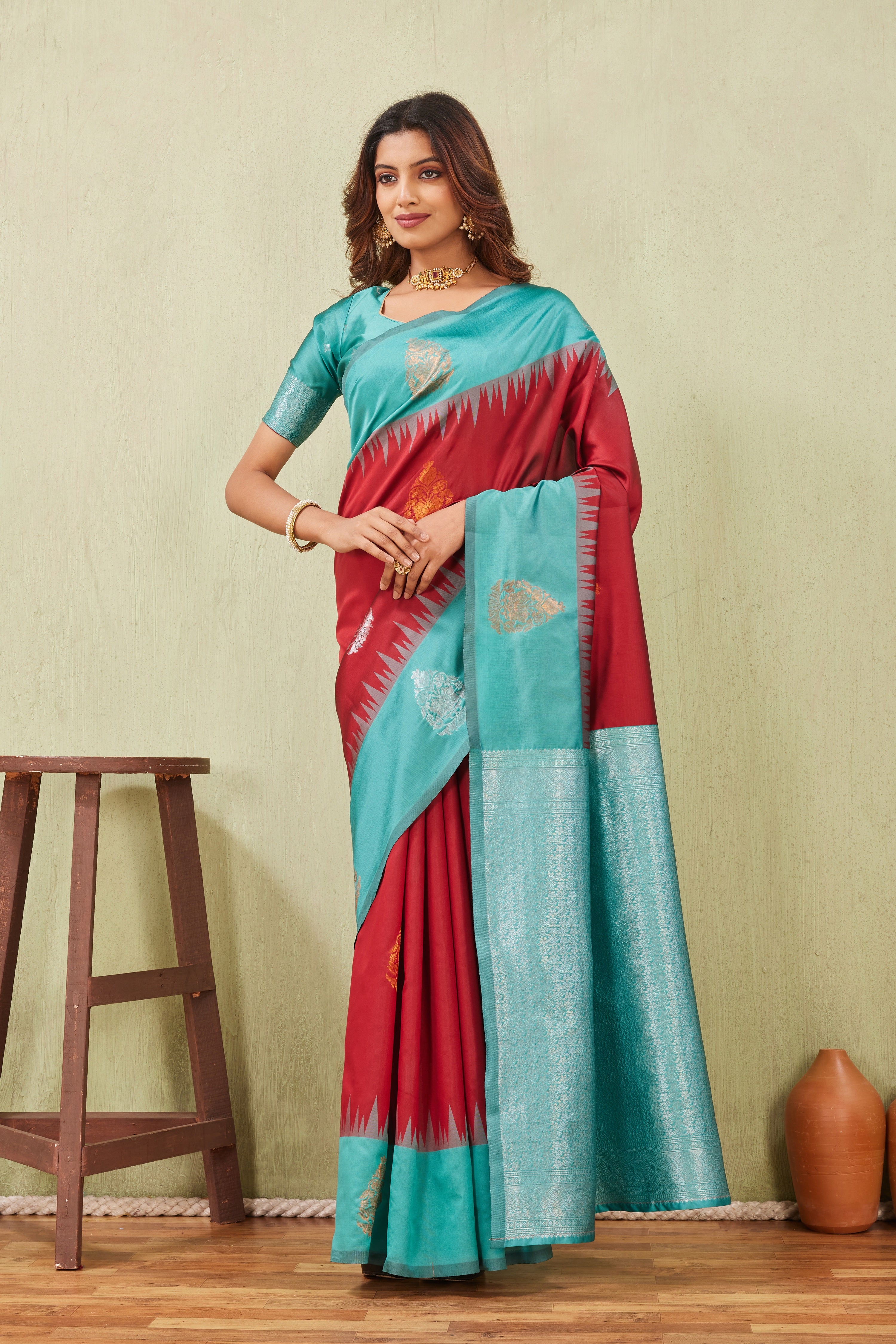 Rama Red Banarasi Silk Saree with Rich Pallu & Elegant Jacquard Jari Work