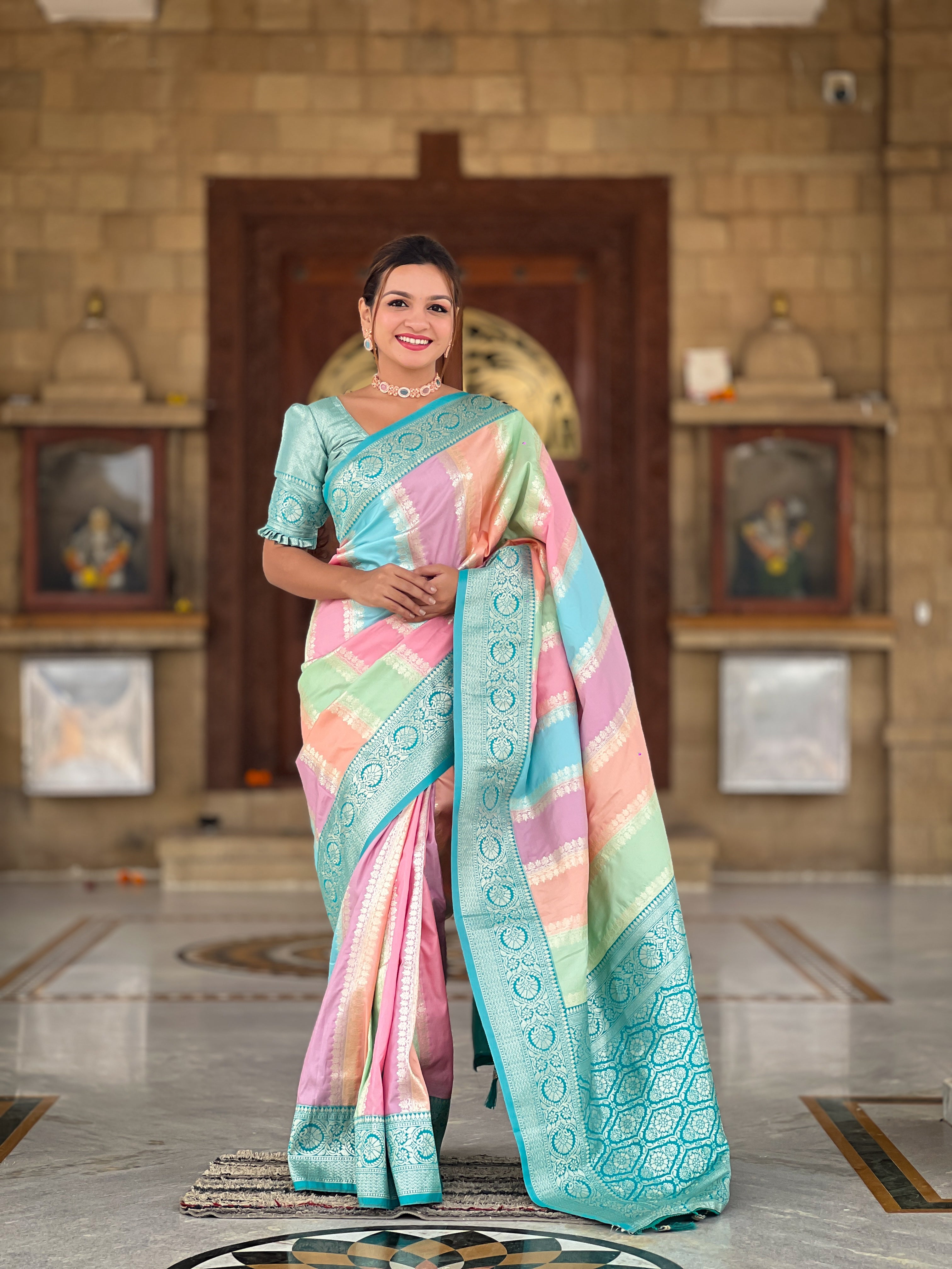 Rama Soft Silk Woven Jacquard Designer Festive Wear Traditional Saree
