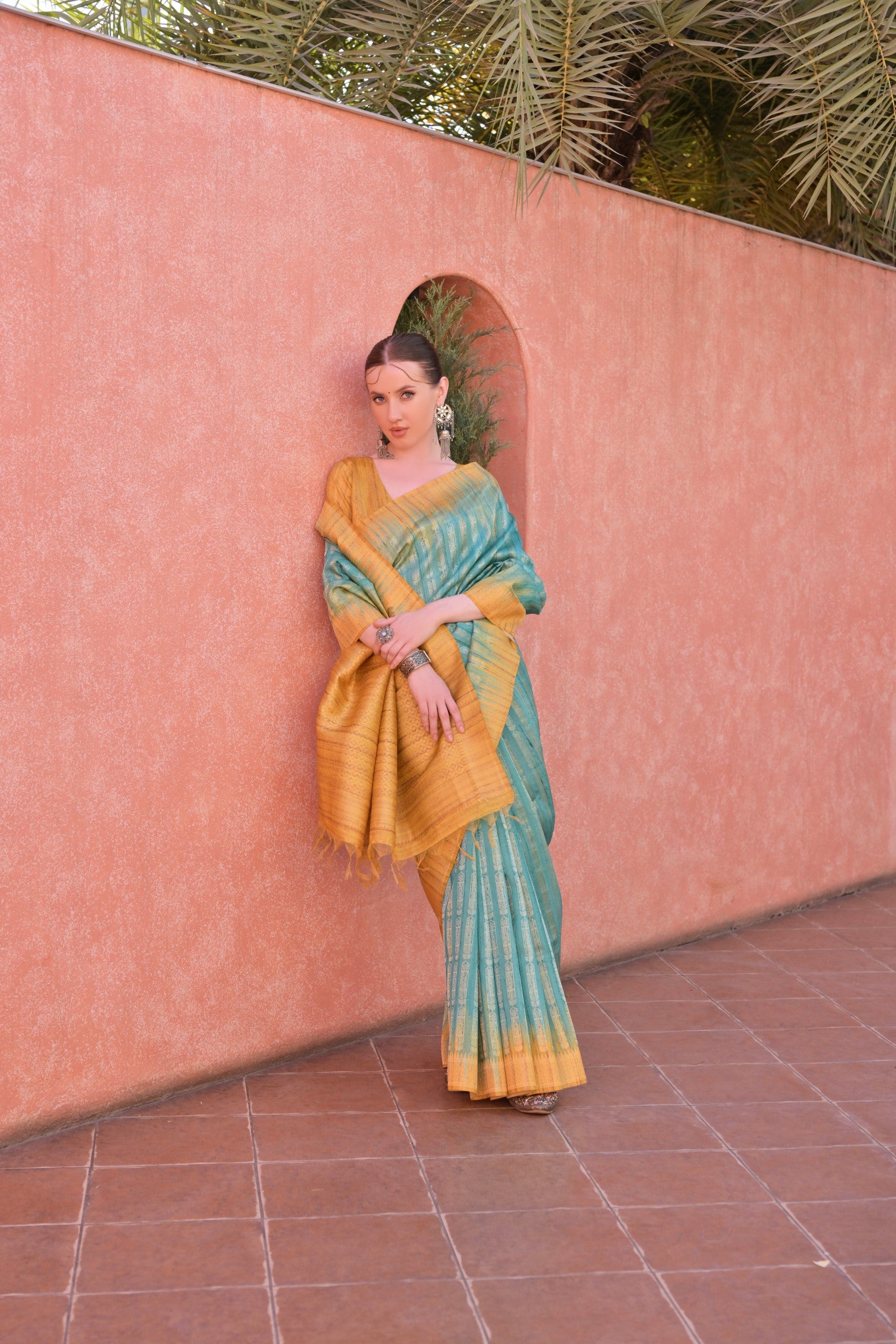 Rama Tussar Silk Saree with Ethnic Motifs and Contrast Pallu