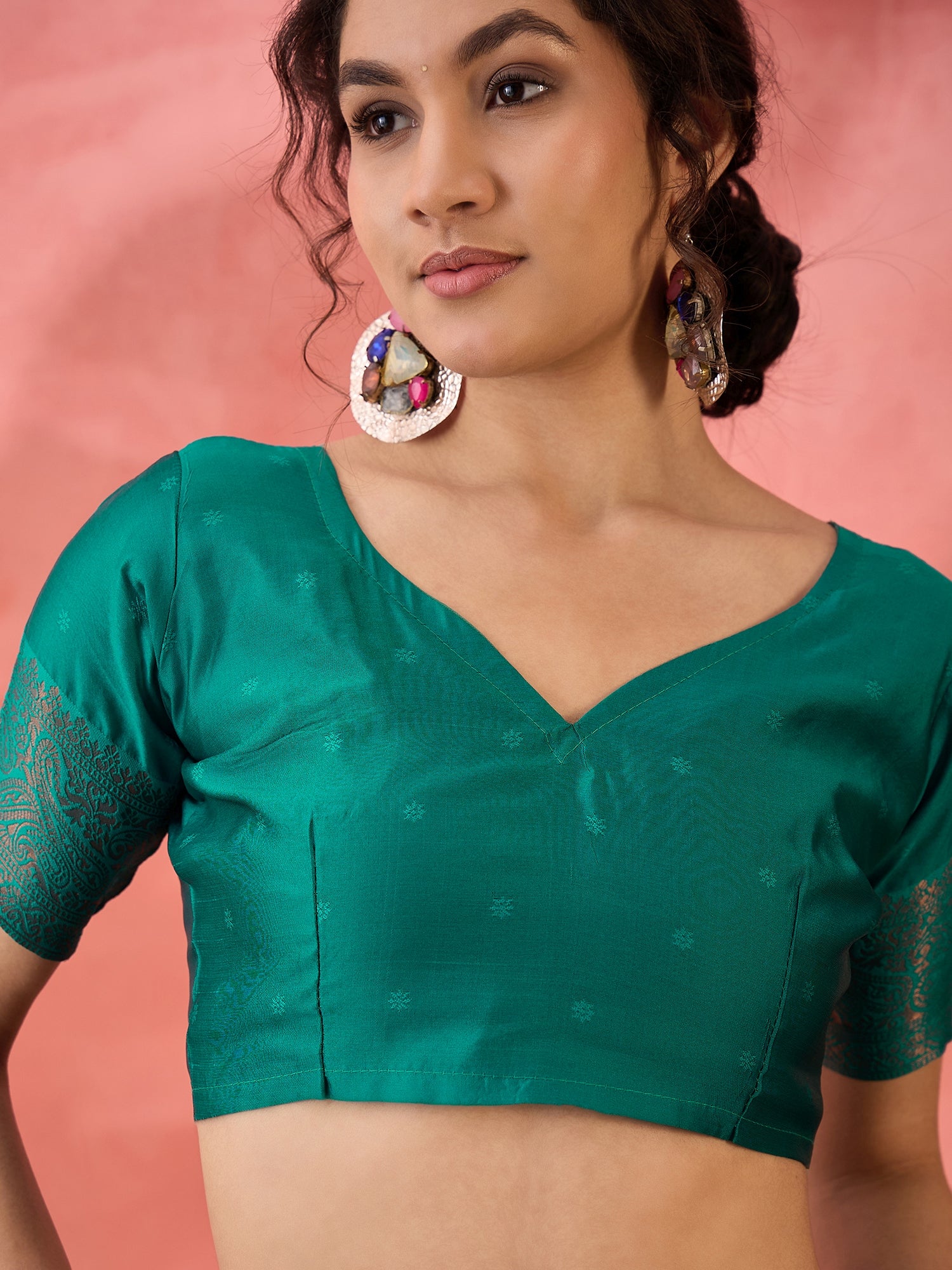 Rama Woven Jari Designer Silk Blended Saree For Festive Looks