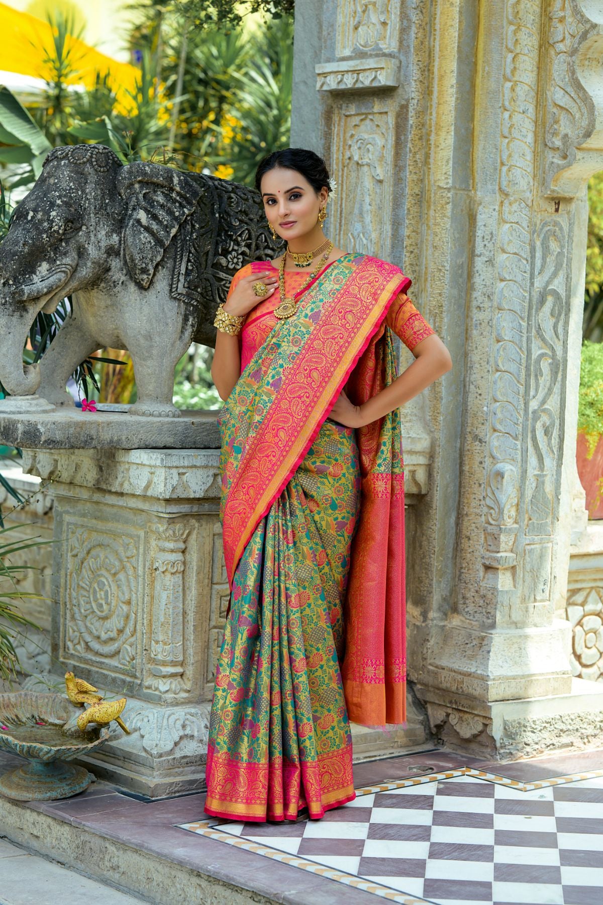 Rani Kanjivaram Saree with Zari Design and Pallu