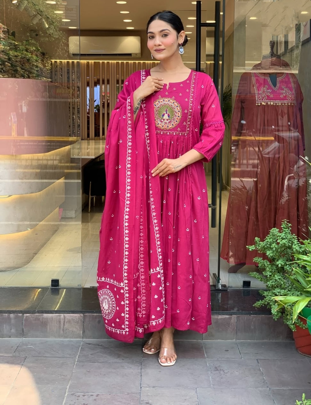 Rani Pink Cotton Kurta Pant Set With Heavy Thread Embroidery Work With Khadi Printed