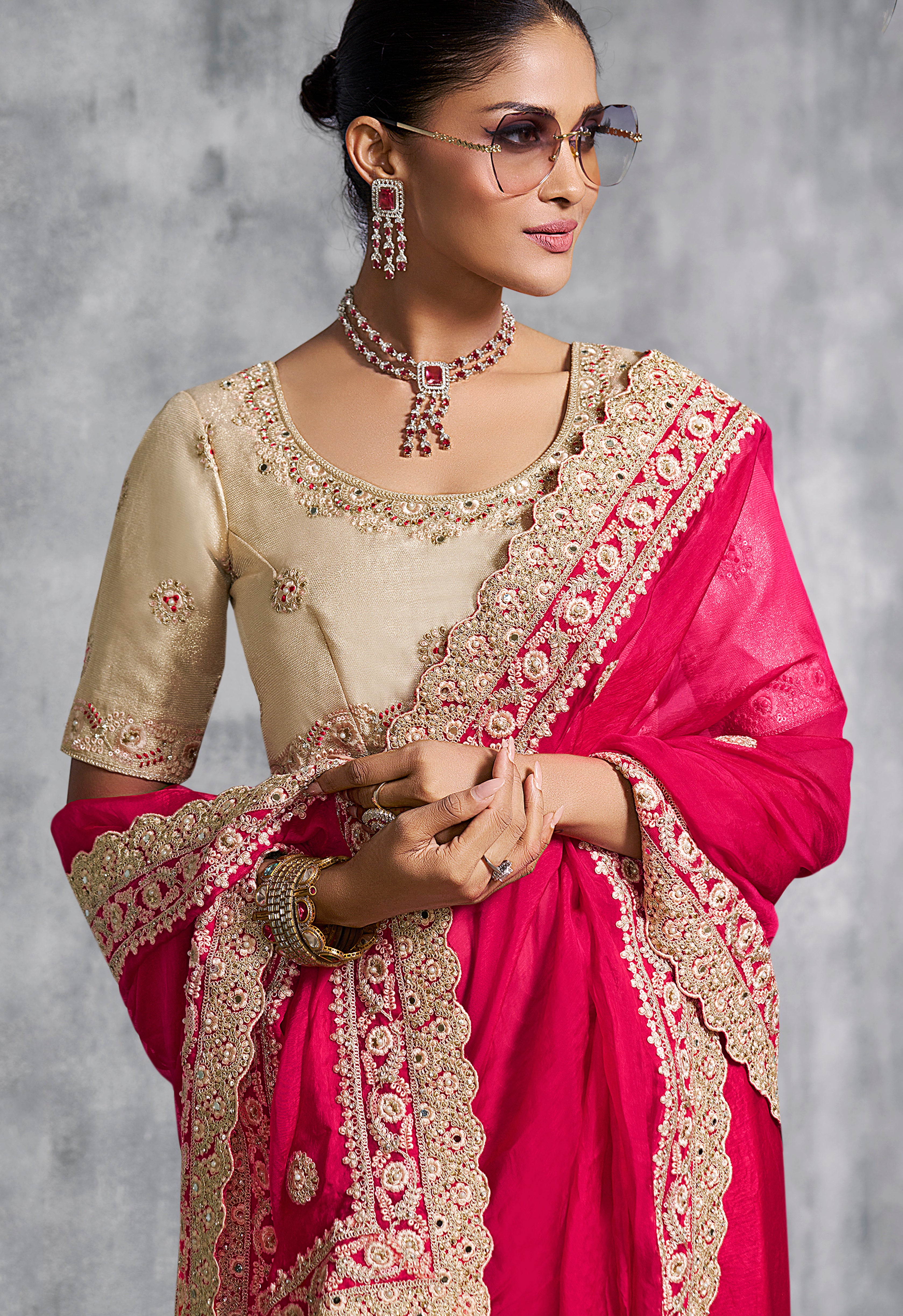 Rani Pink Saree With Thread Embroidery Work ,Hand-Finished Stone & Mirror work With Embroidery Blouse