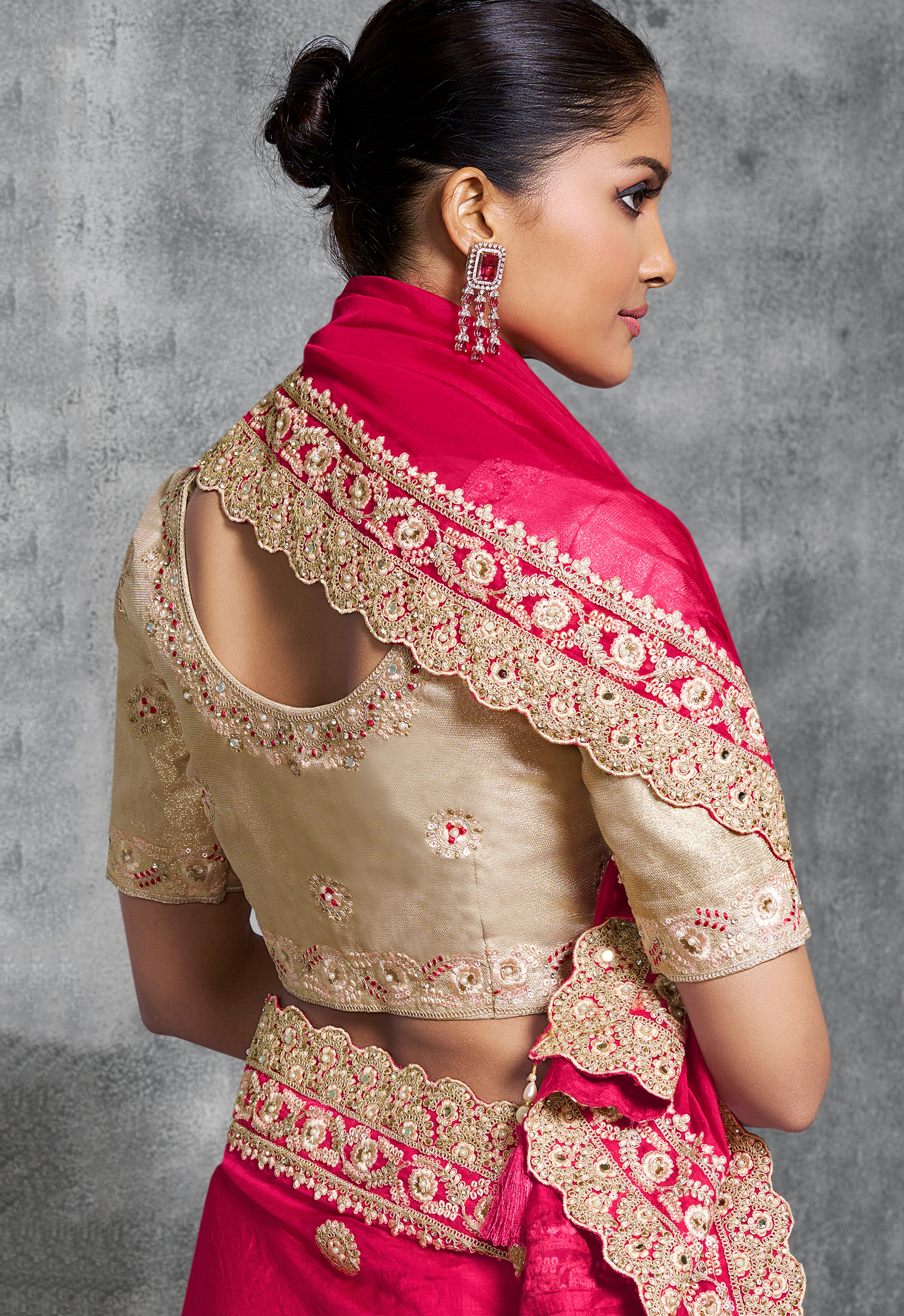 Rani Pink Saree With Thread Embroidery Work ,Hand-Finished Stone & Mirror work With Embroidery Blouse