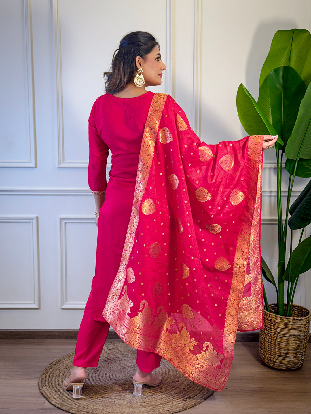 Rani Viscose Elegant Kurta Pant Set With Embroidery Work