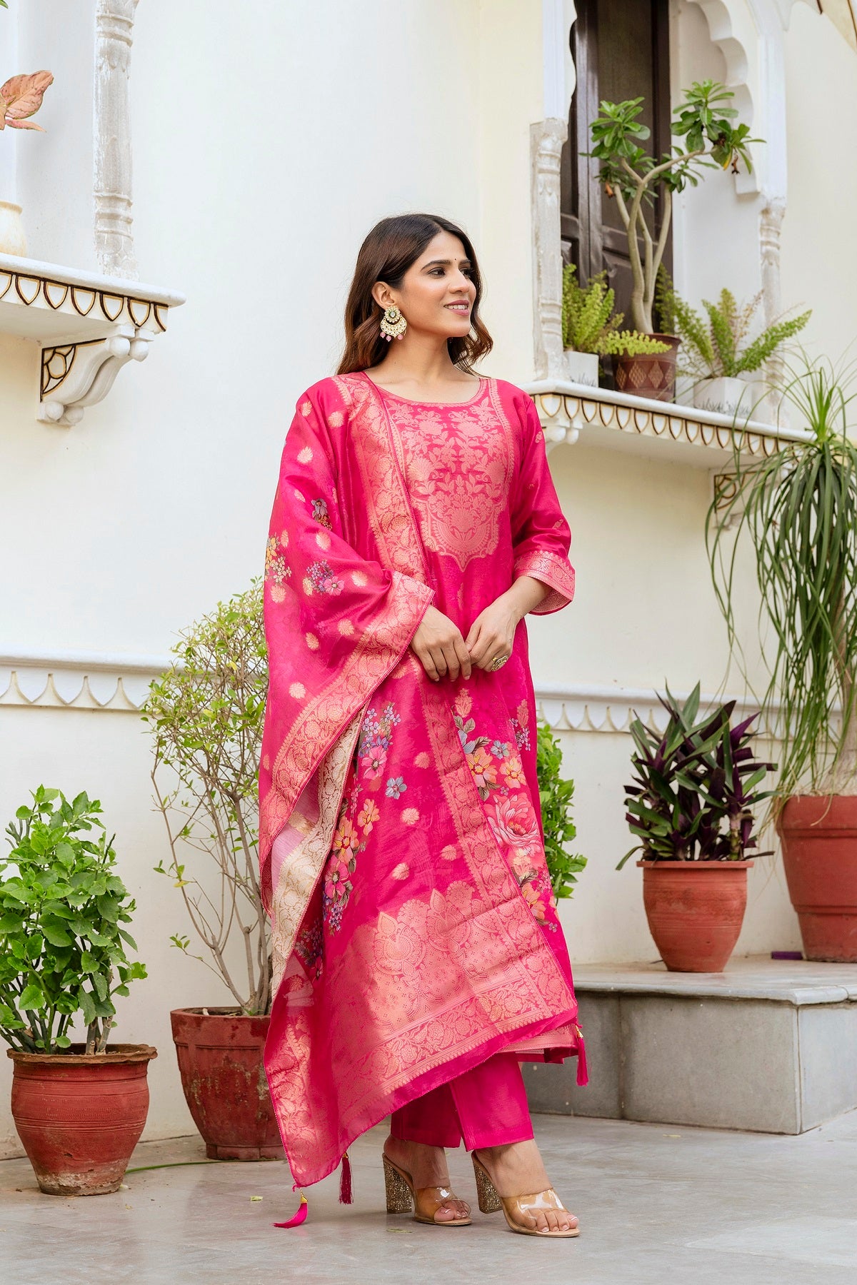 Ranipink Chanderi Cotton Kurta Pant Set With Jacquard Woven With Digital Print