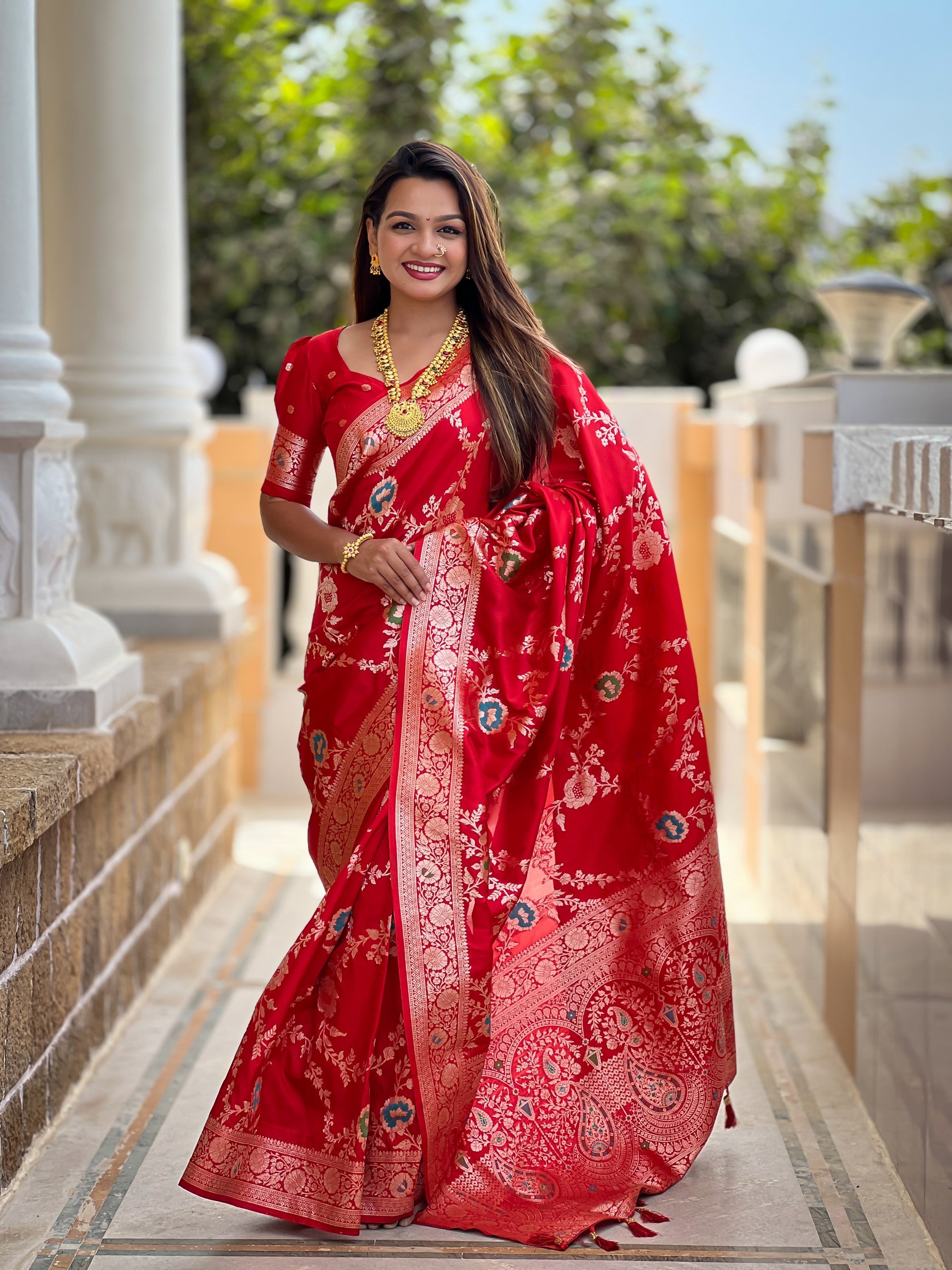 Red Banarasi Silk Saree With Traditional Woven Meenakari Designer Traditional Looks