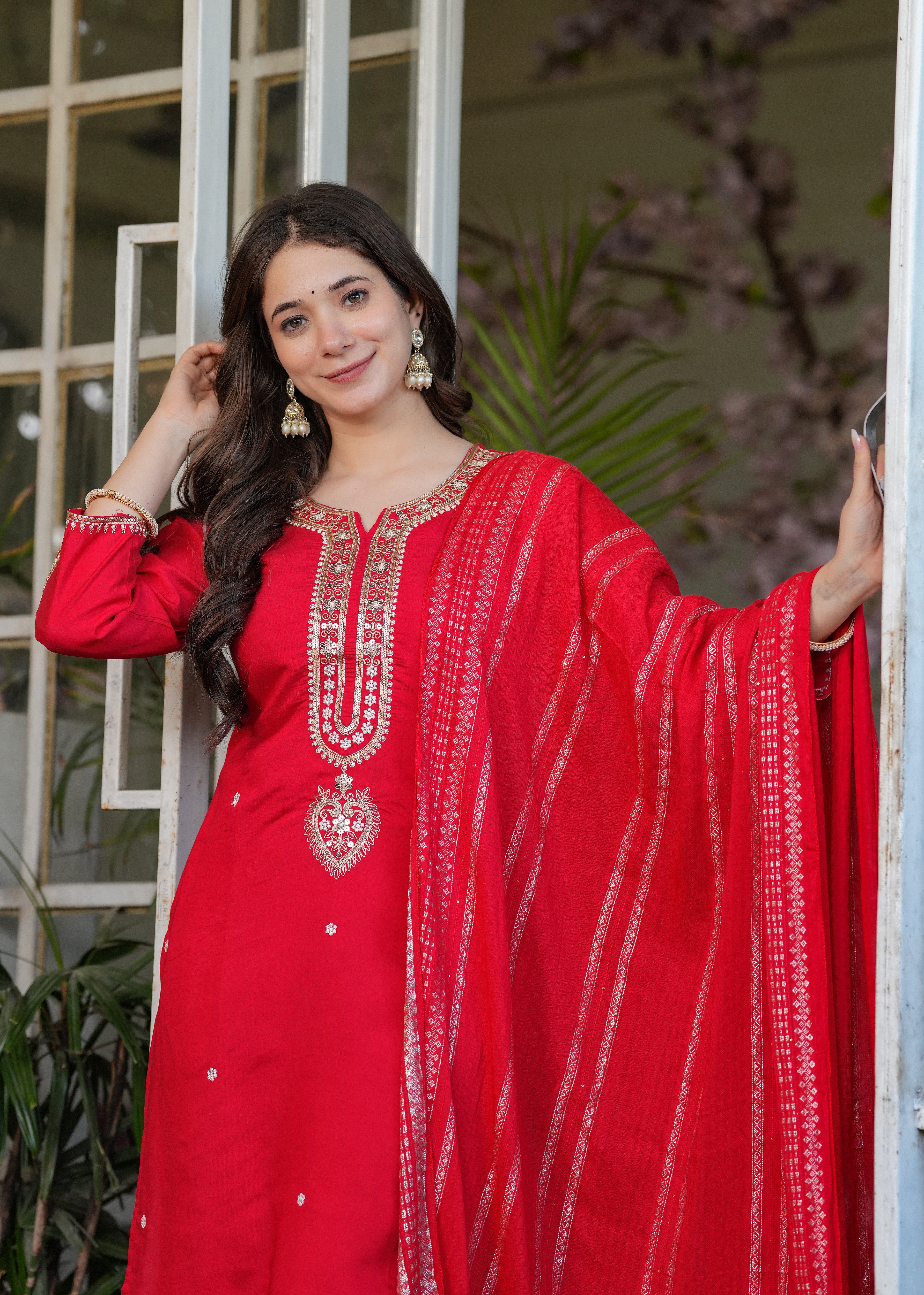 Red Chanderi Viscose Elegant Kurta Pant Set With Embroidery Work