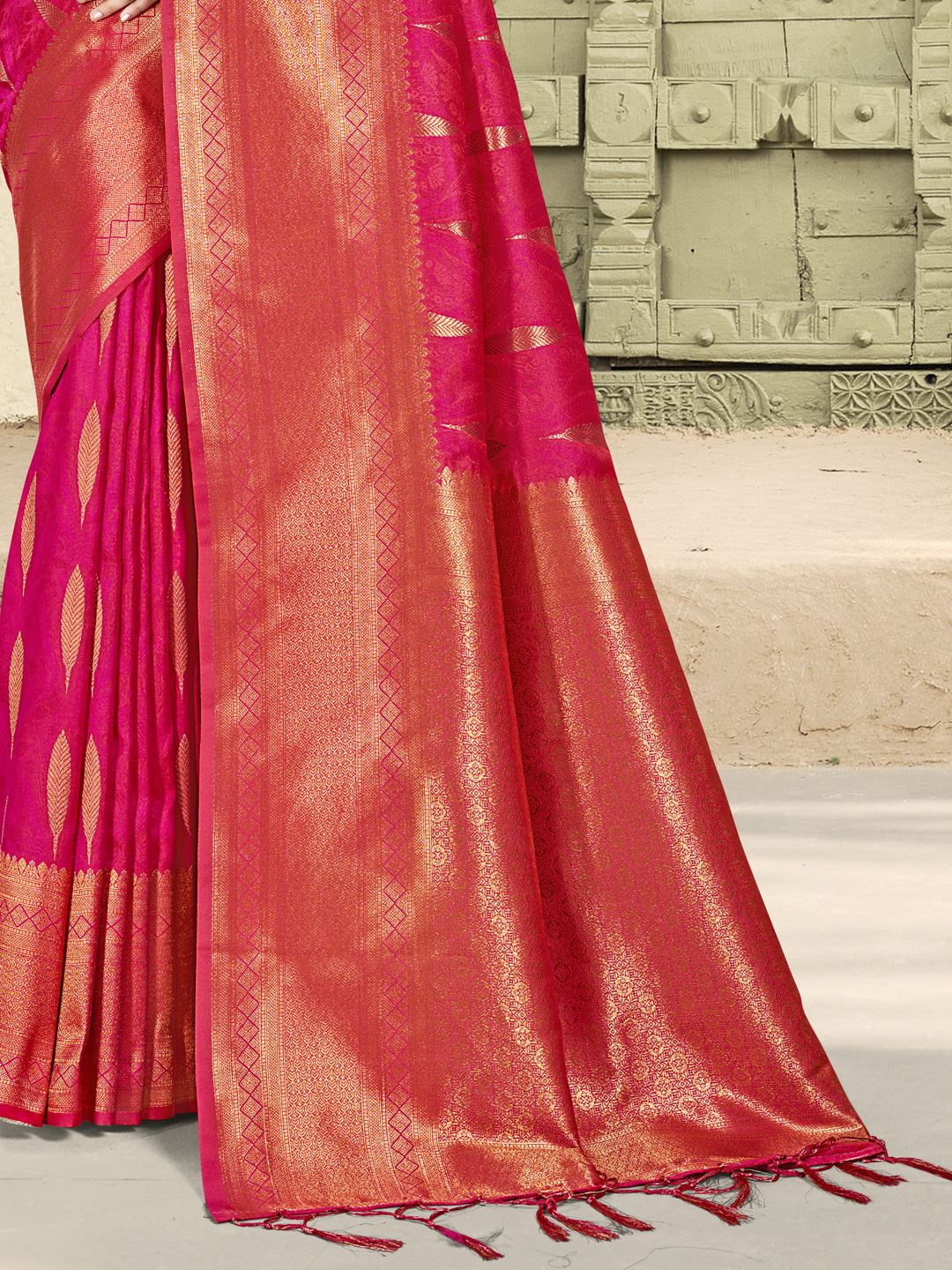 Red Color Festival Wear Silk Saree
