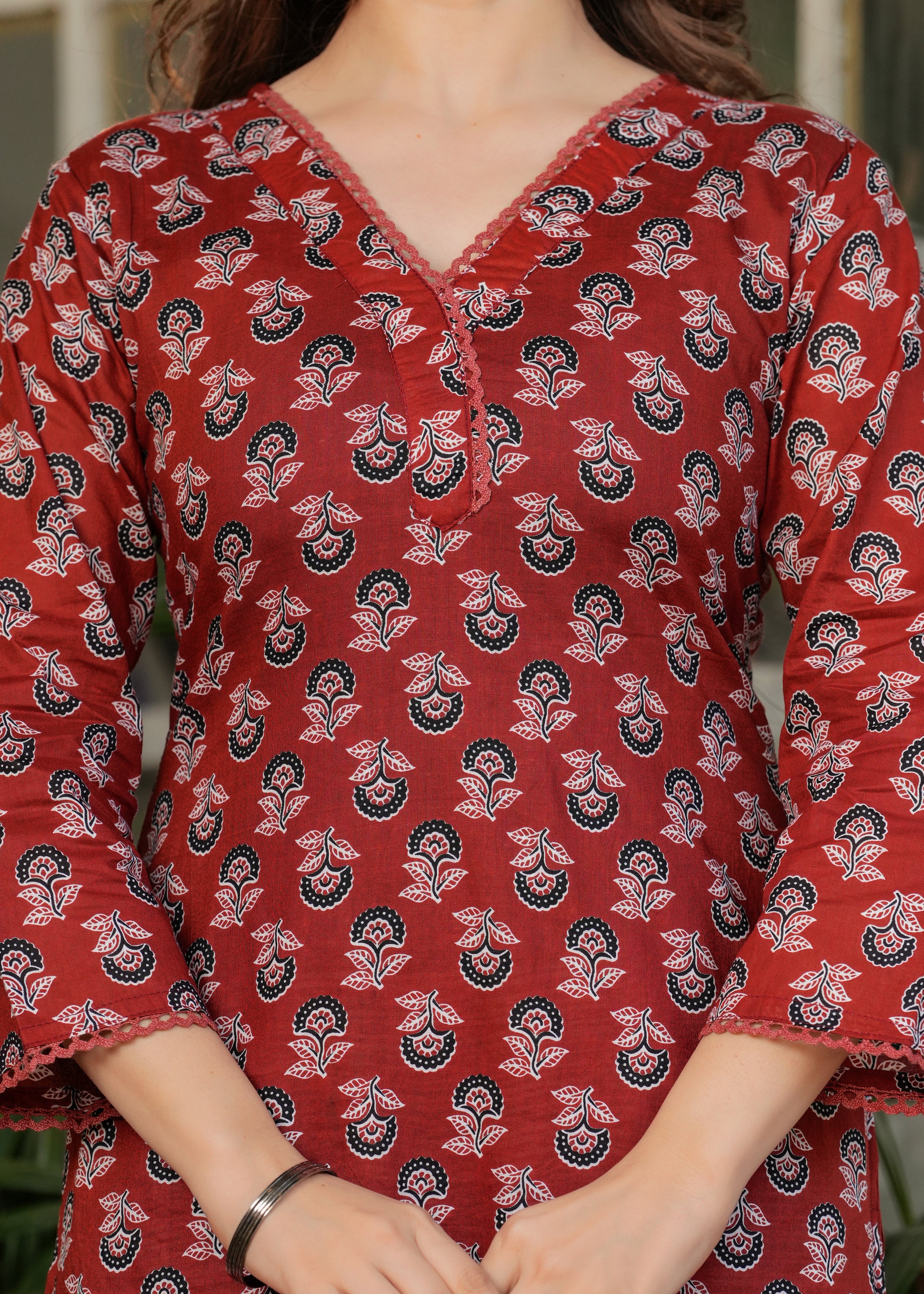 Red Cotton Elegant Kurta Pant Set With Print