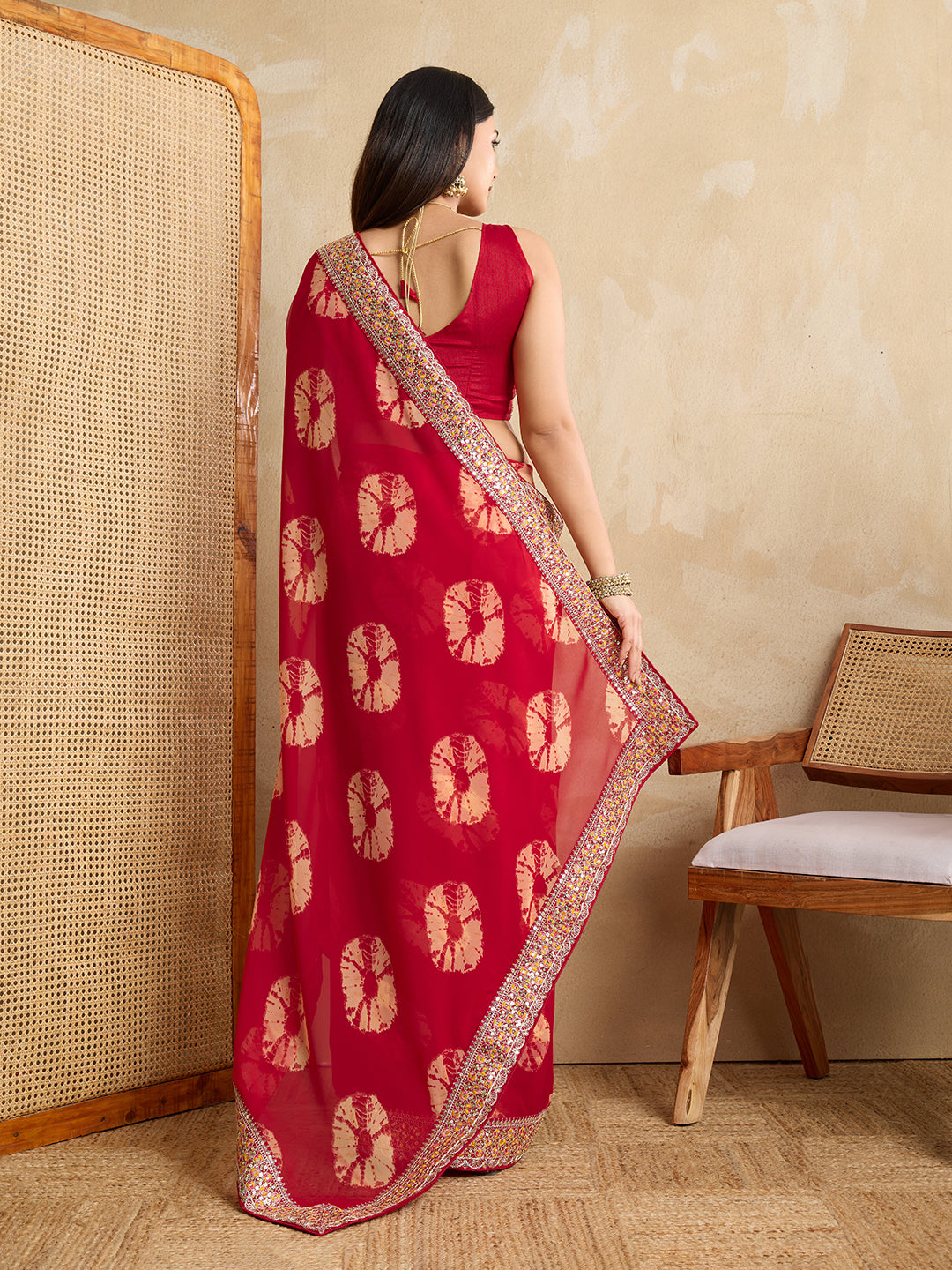 Red Georgette Smart And Beautiful Festive Wear Saree
