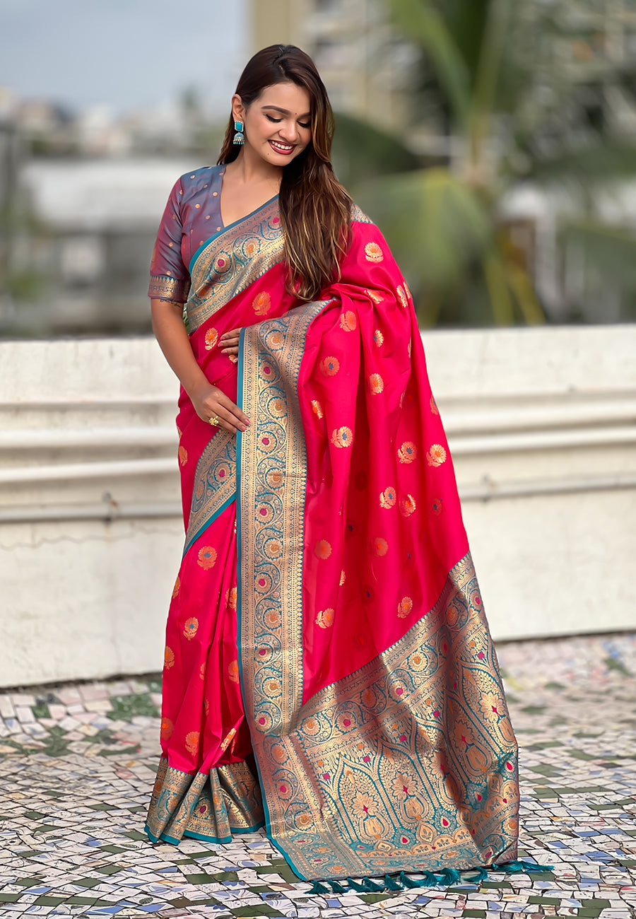 Red Soft Silk Woven Meenakari Designer Trending Partywear Saree