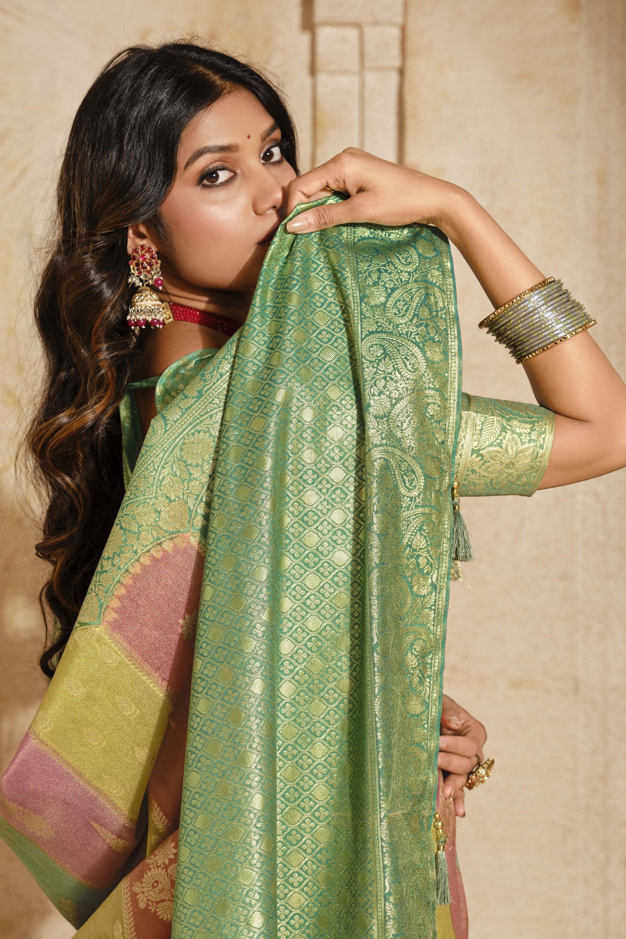 Rich And Heavy Woven Jari Designer Rama Partywear Silk Saree