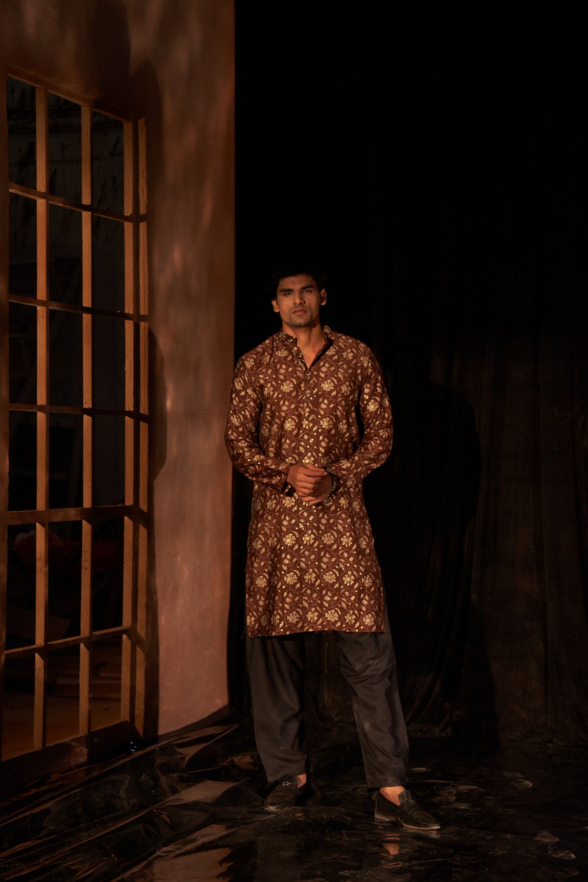 Rich Looks Brown Kurta Payjama with Designer Print – Elegant Everyday Ethnicwear