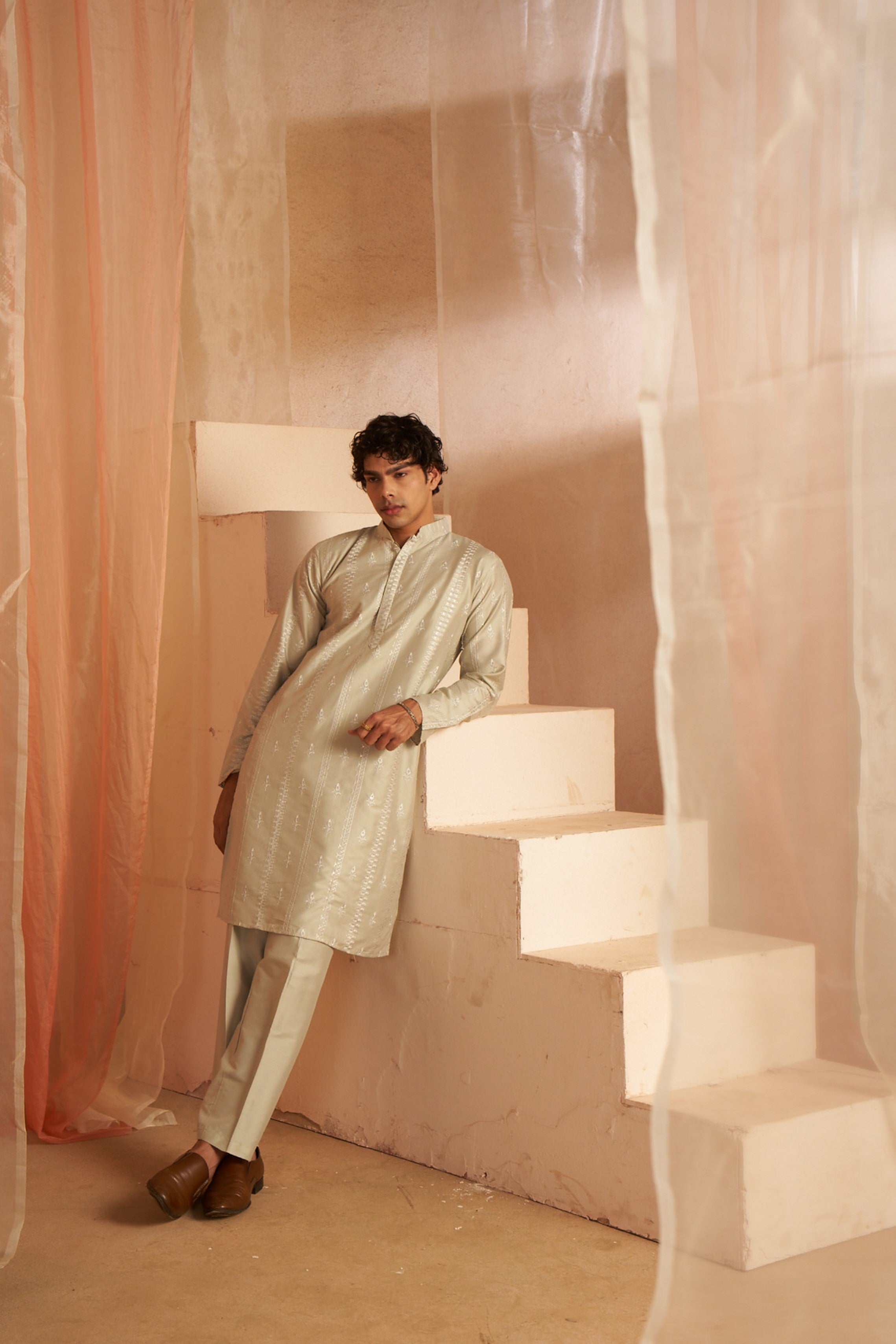 Rich Looks Light Green Kurta Payjama with Embroidery – Refreshing and Festive