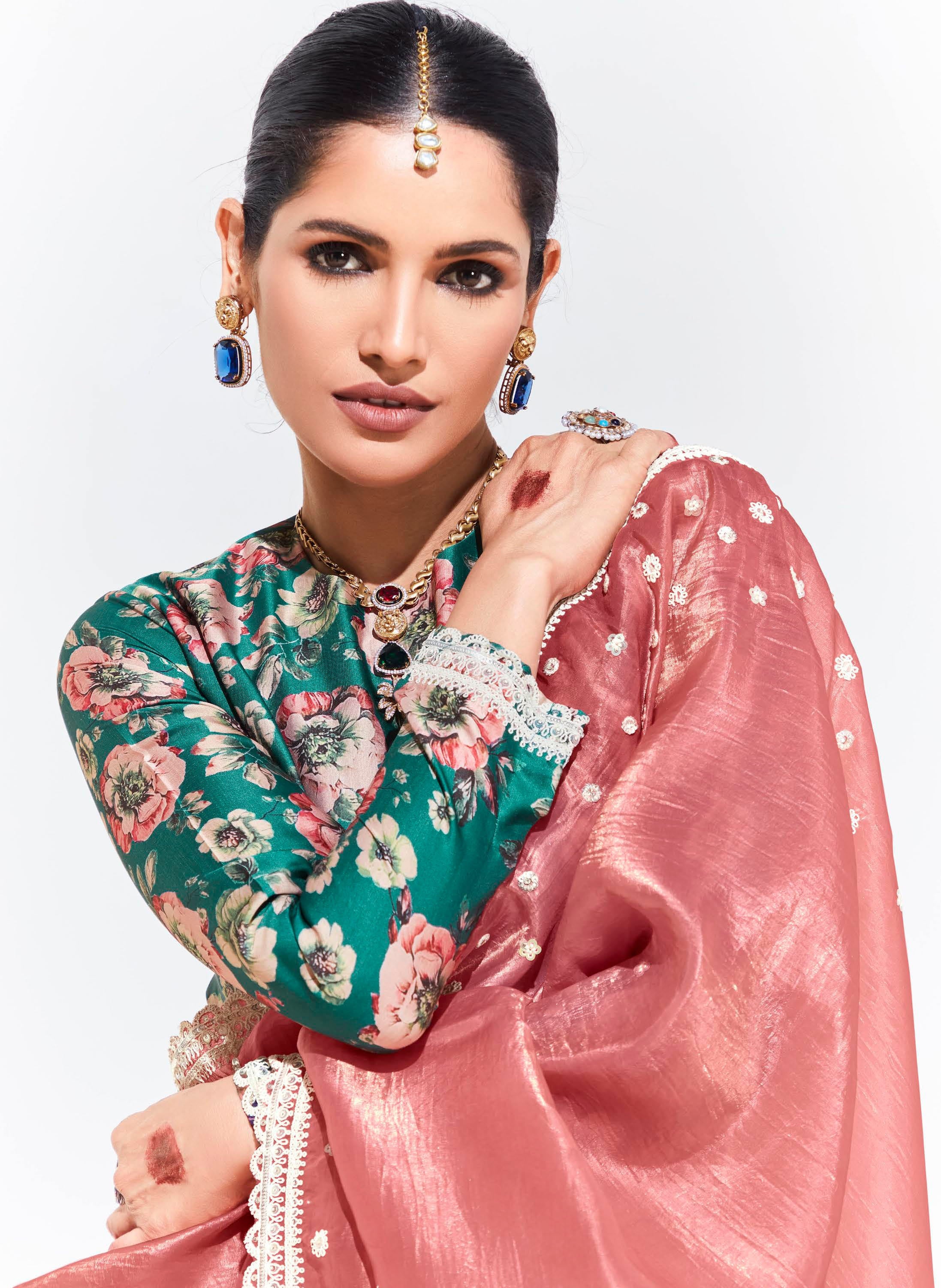 Salmon Organza Saree With Thread Embroidery with Printed Blouse