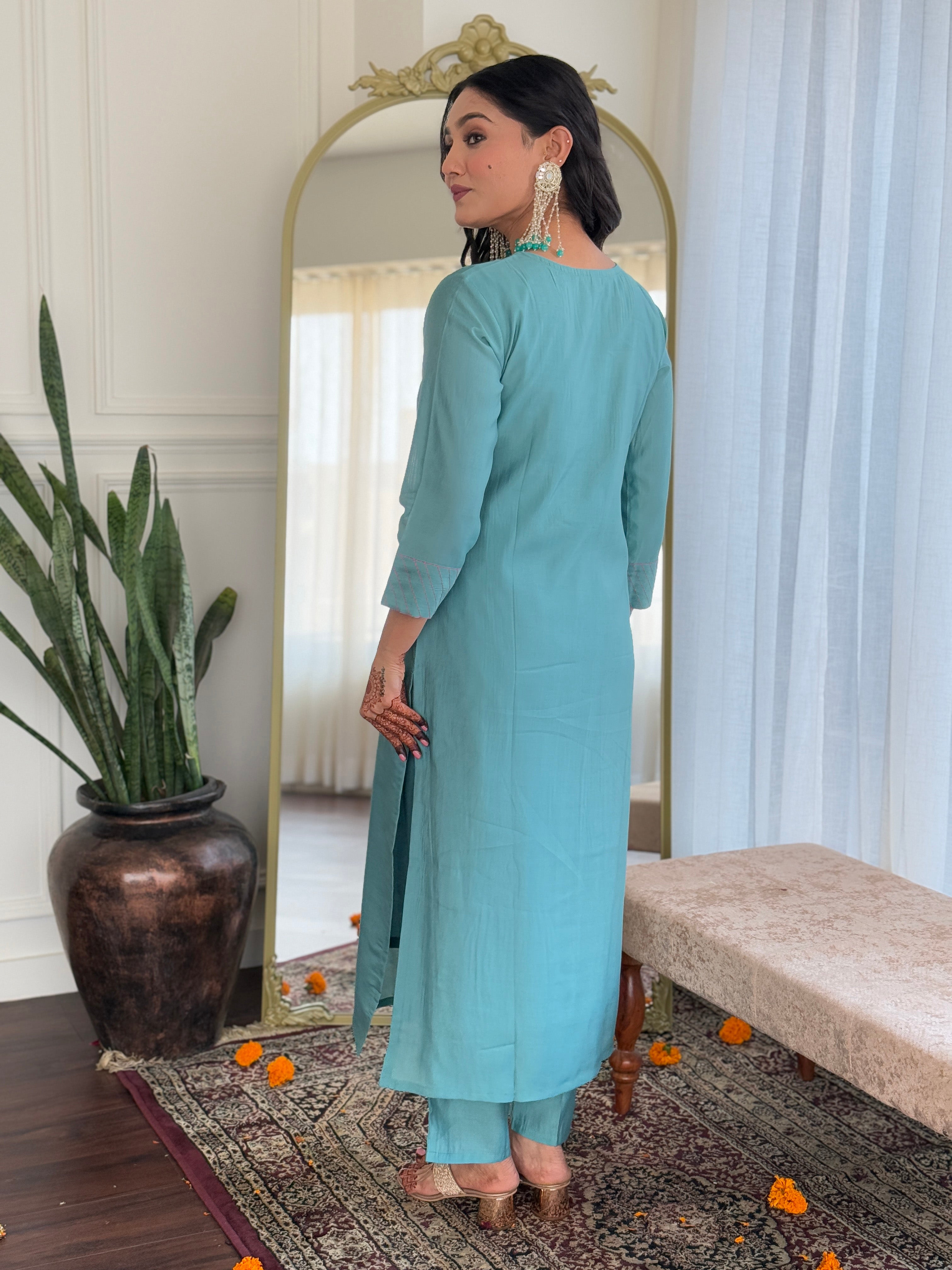 Sky Blue Chanderi Elegant Kurta Pant Set With Thread Work
