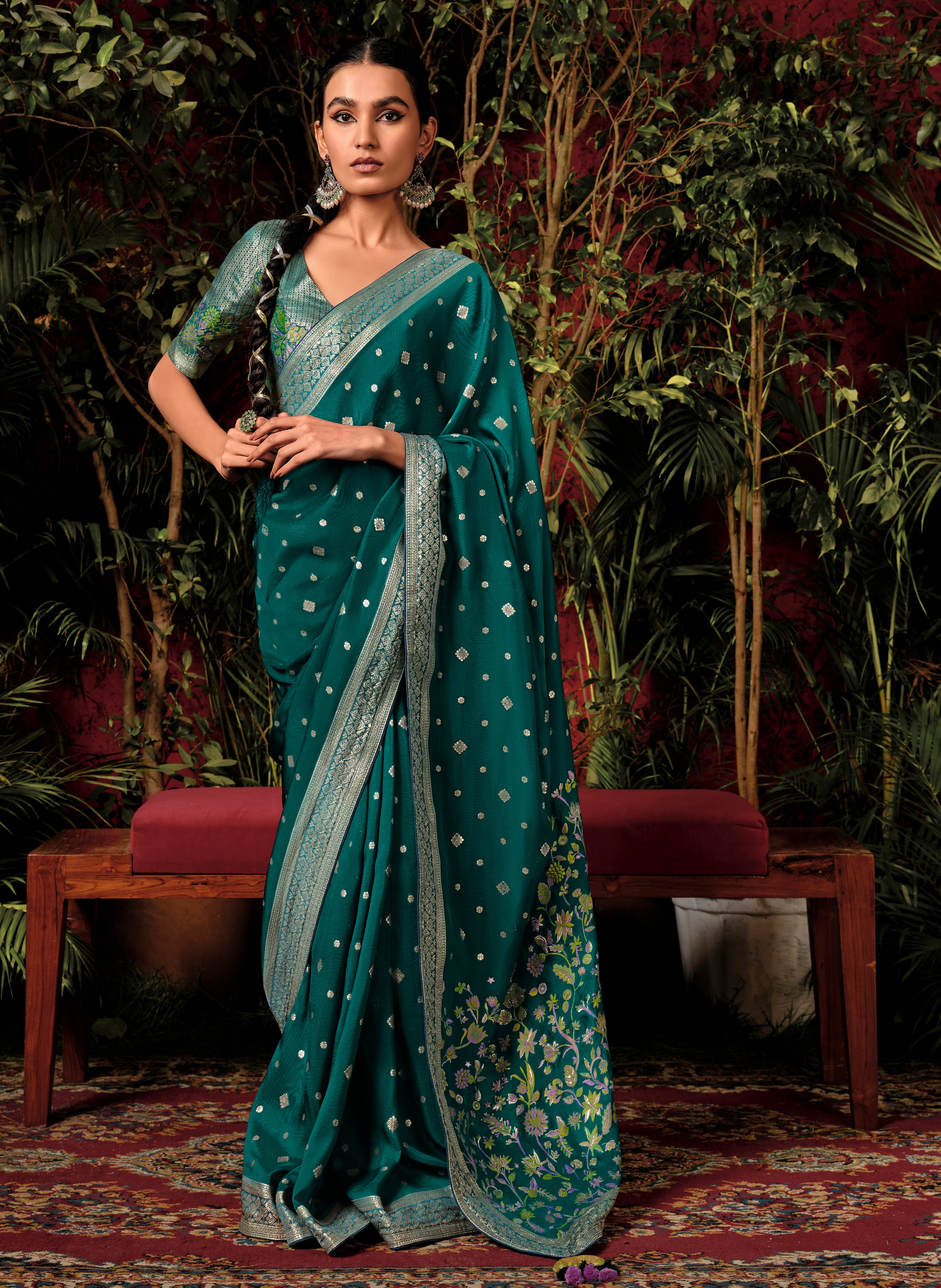 TealGreen Viscose Silk Saree With Jacquard Woven Work