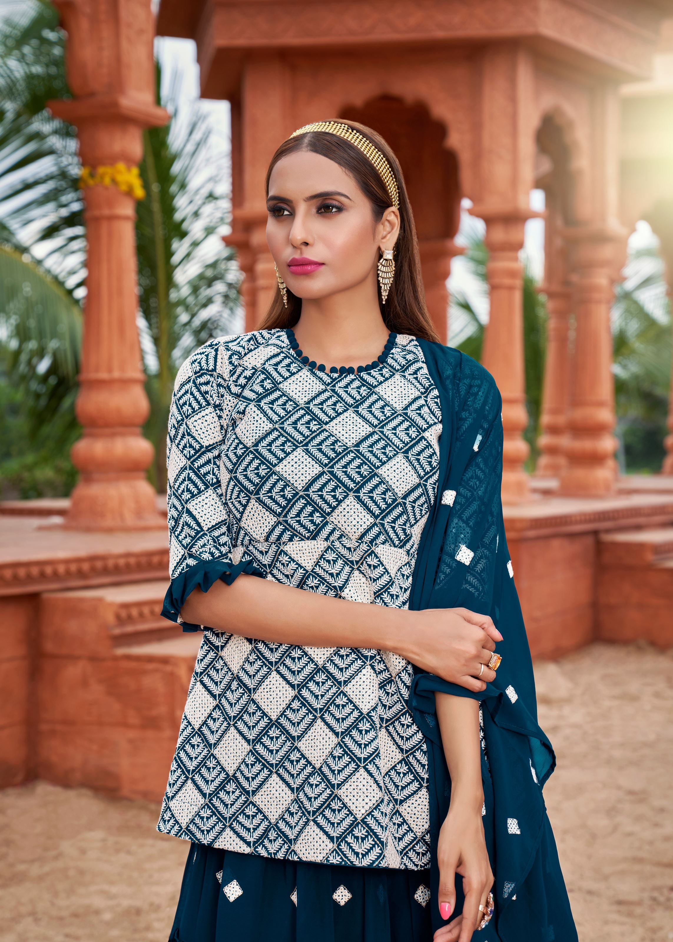 Teal Sarara Suite With Heavy Fox Georgette And Cotton Embroidery Work