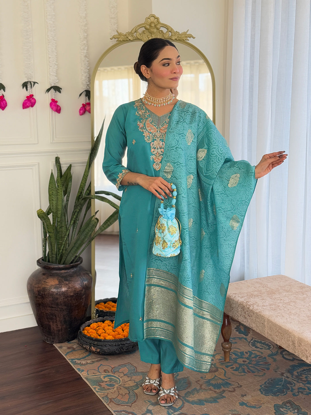 Teal Viscose Chanderi Kurta Pant Set With Embroidery Work