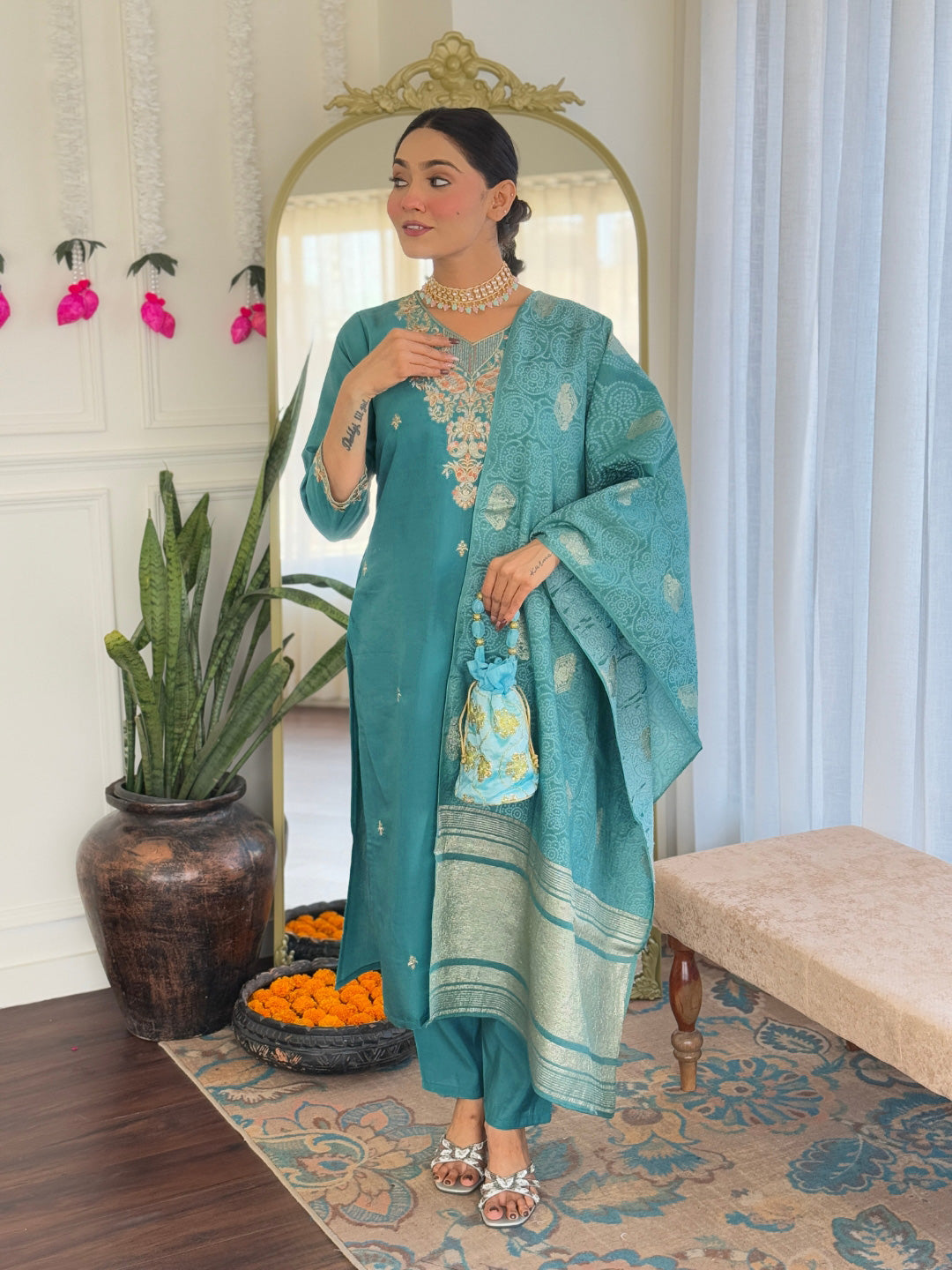 Teal Viscose Chanderi Kurta Pant Set With Embroidery Work