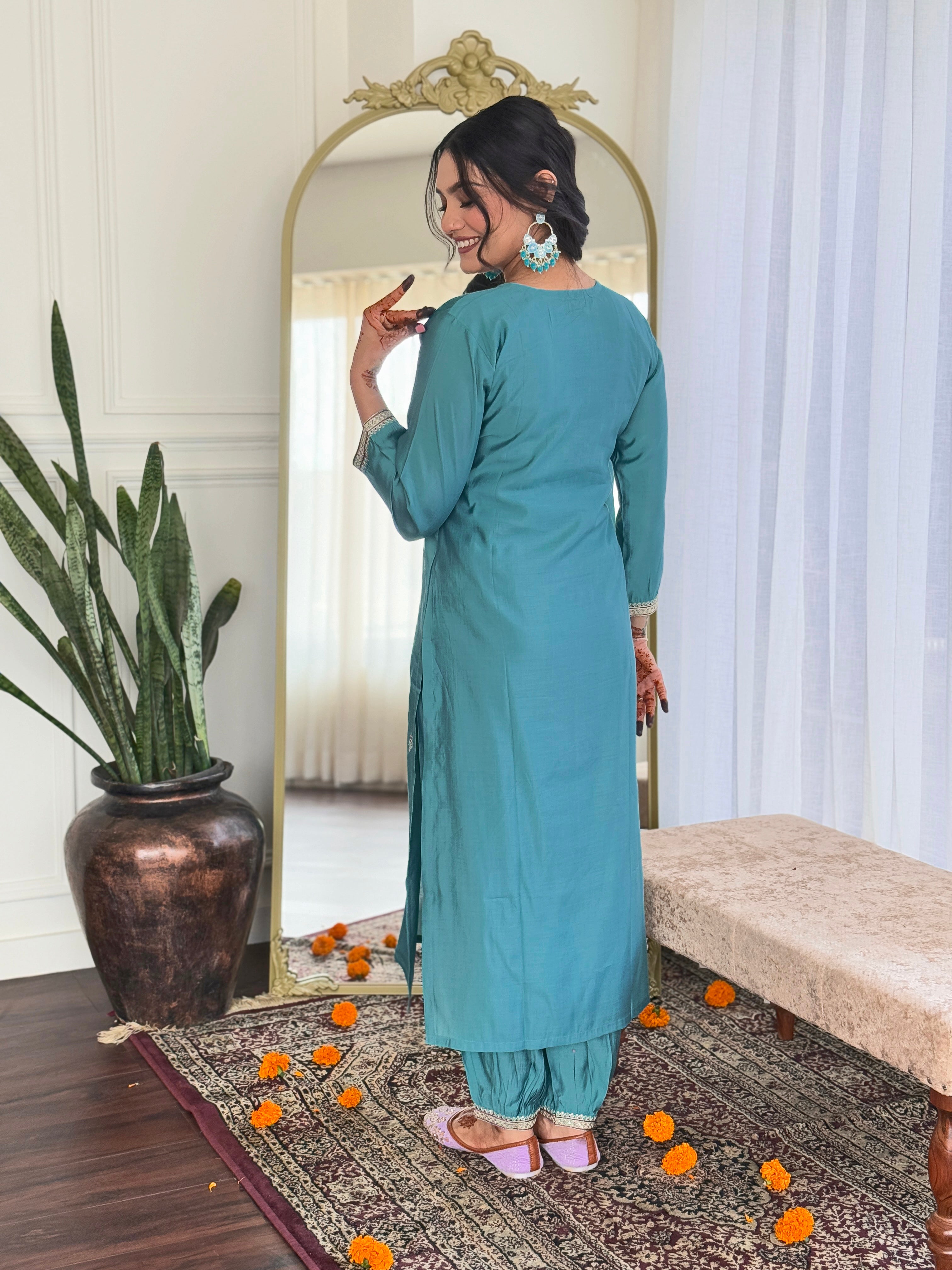 Turquoise Blue Viscose Chanderi Kurta Pant With Embroidery Work And Printed Dupatta