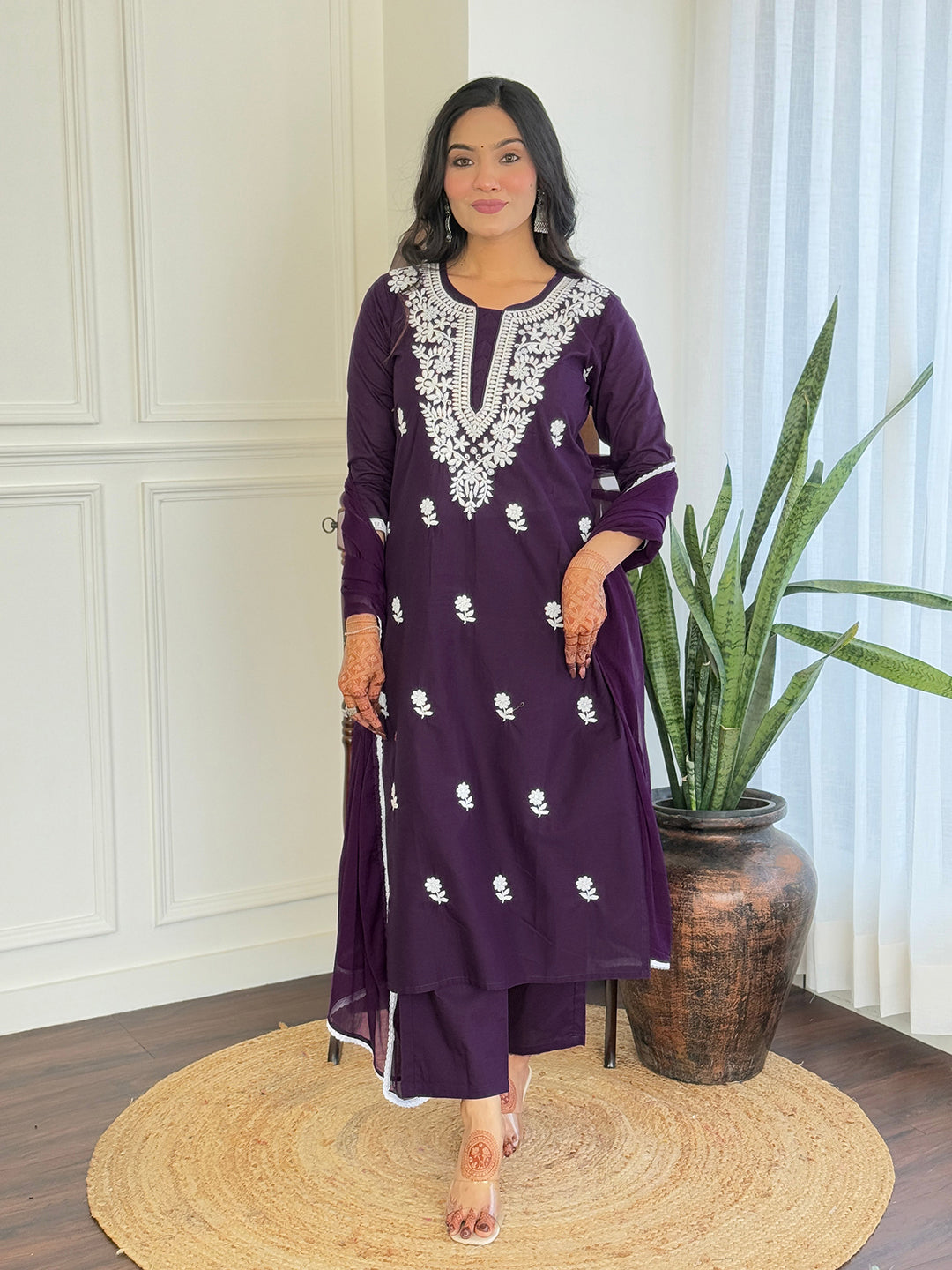Violate Pure Cotton Elegant Kurta Pant Set With Chikankari Work