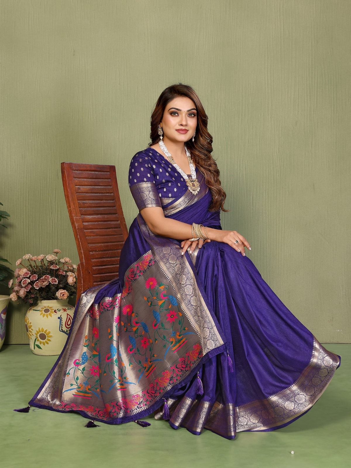 Violet Silk Saree With Traditional Weaving