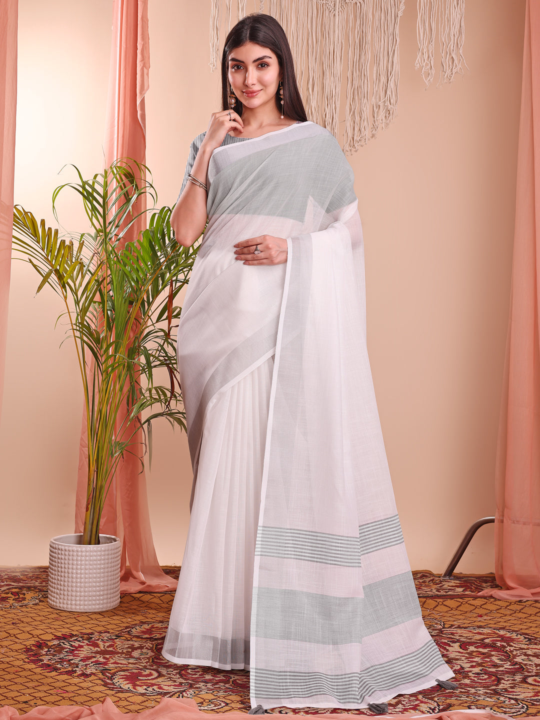 White Beautiful Summer Special Sophisticated Ethnic Saree