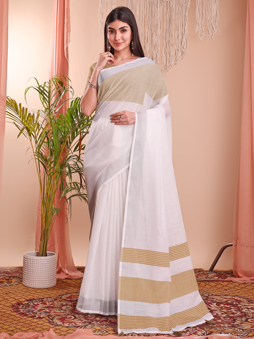 White Beautiful Summer Special Sophisticated Ethnic Saree