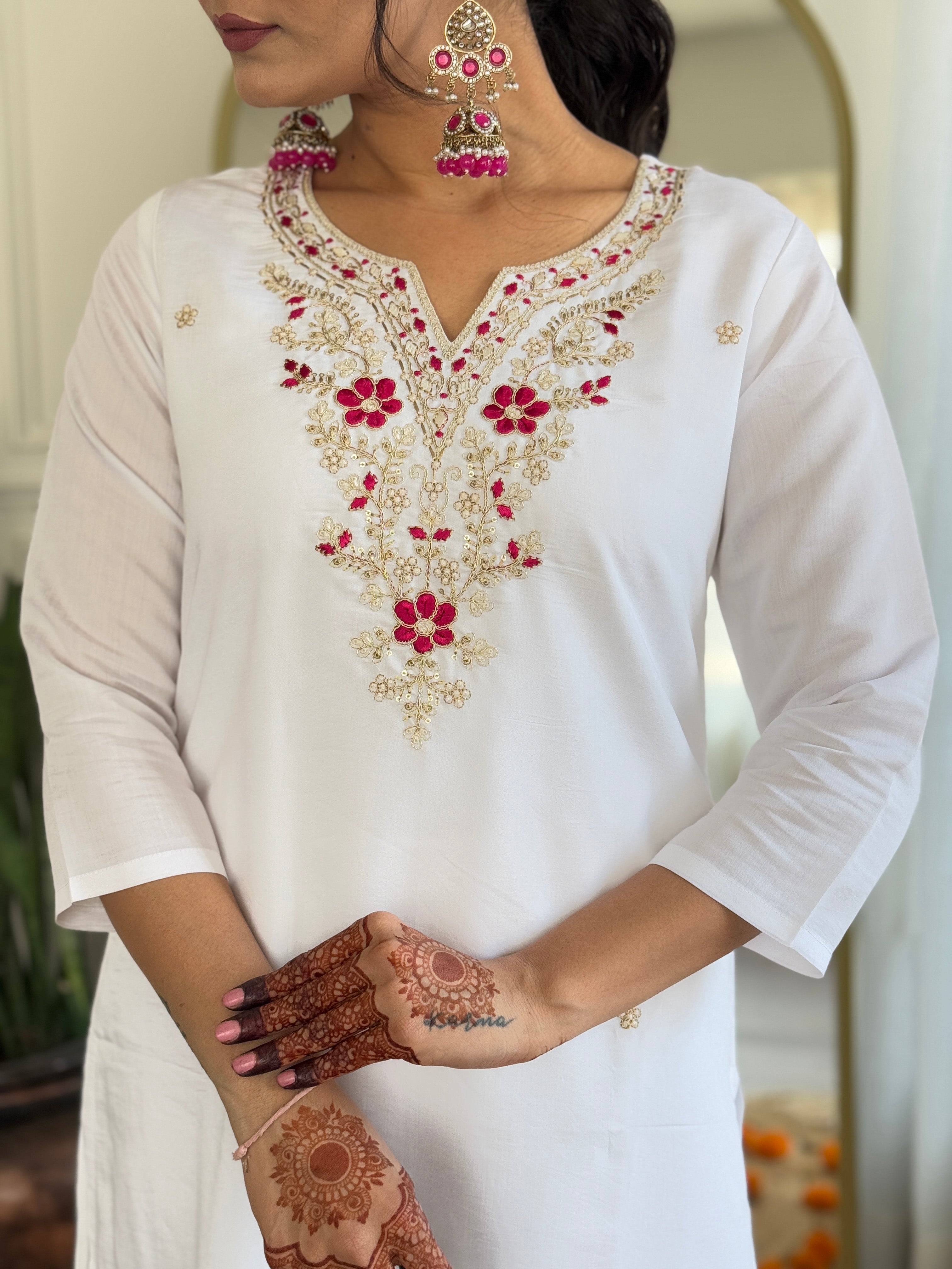 White Bsy Viscose Elegant Kurta Pant Set With Embroidery Work