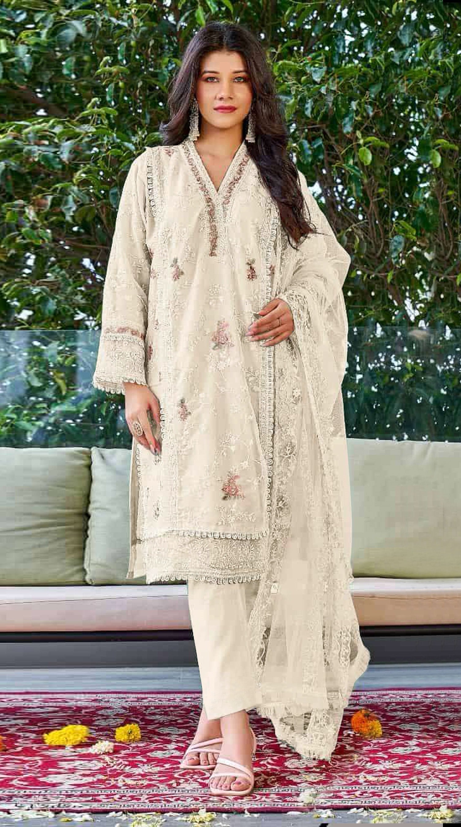 White Pakistani Salwar Suit With Heavy Embroidery Work